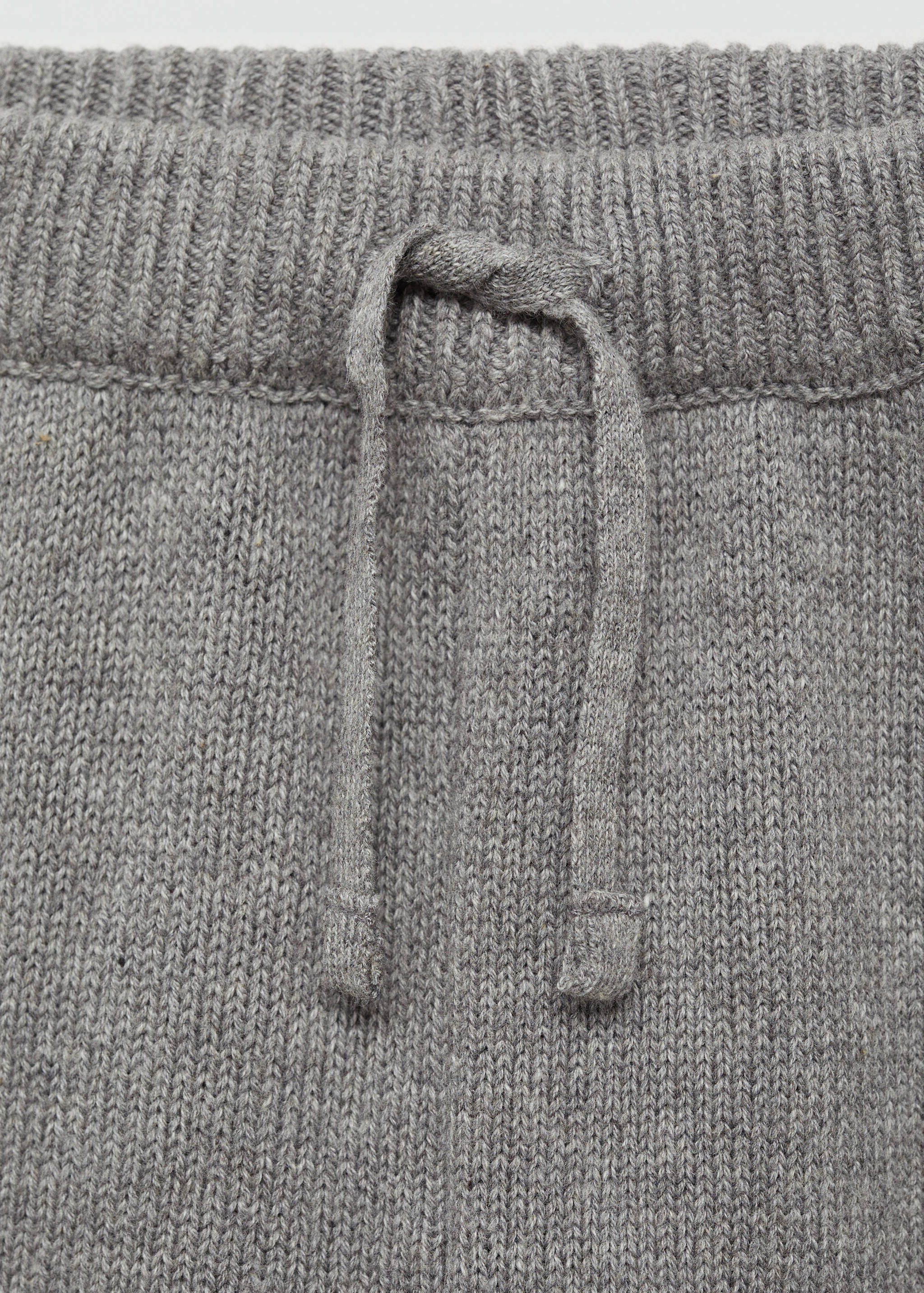 Knit jogger-style trousers - Details of the article 8
