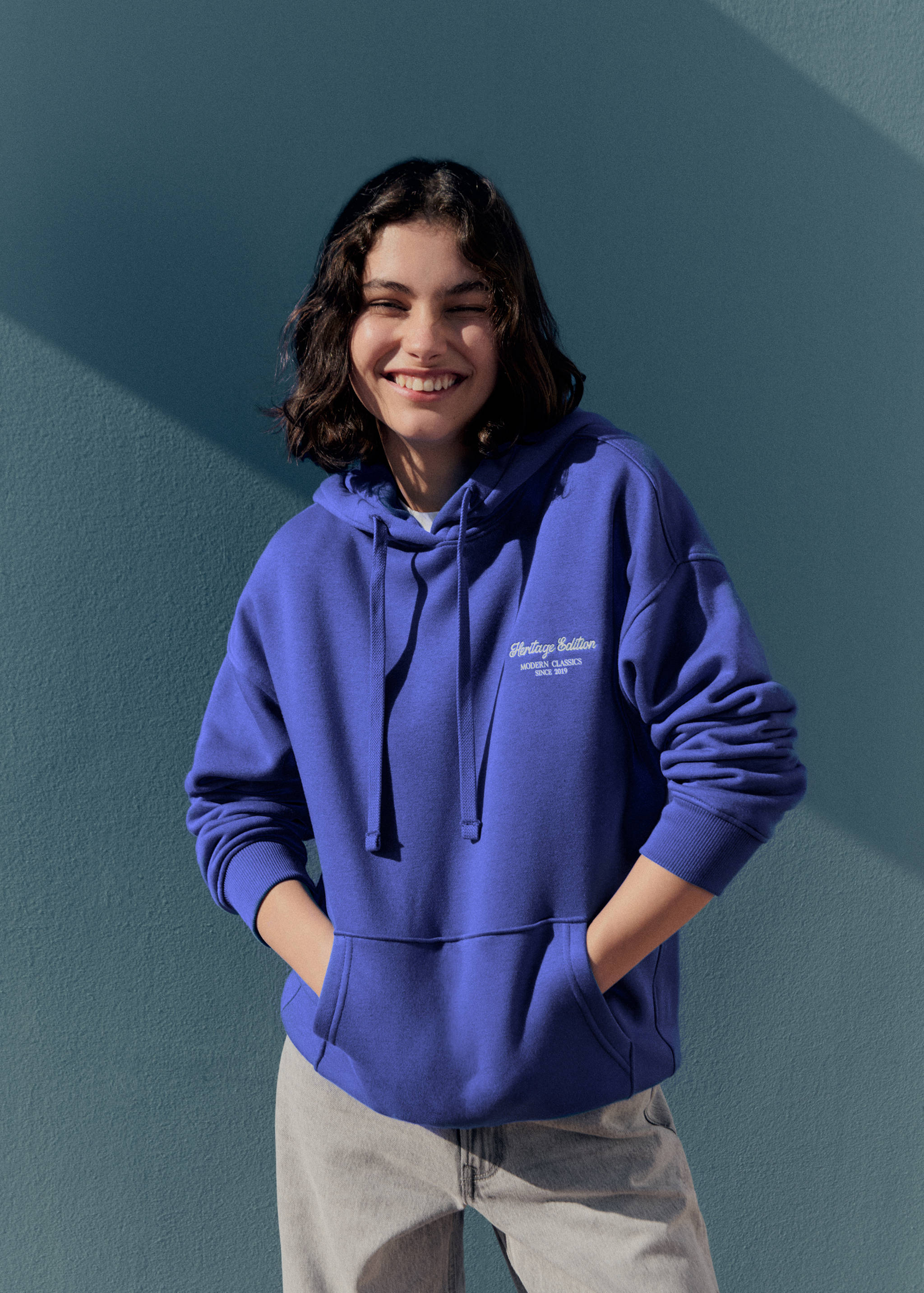 Hoodie mit Schriftzug - Detail des Artikels 5