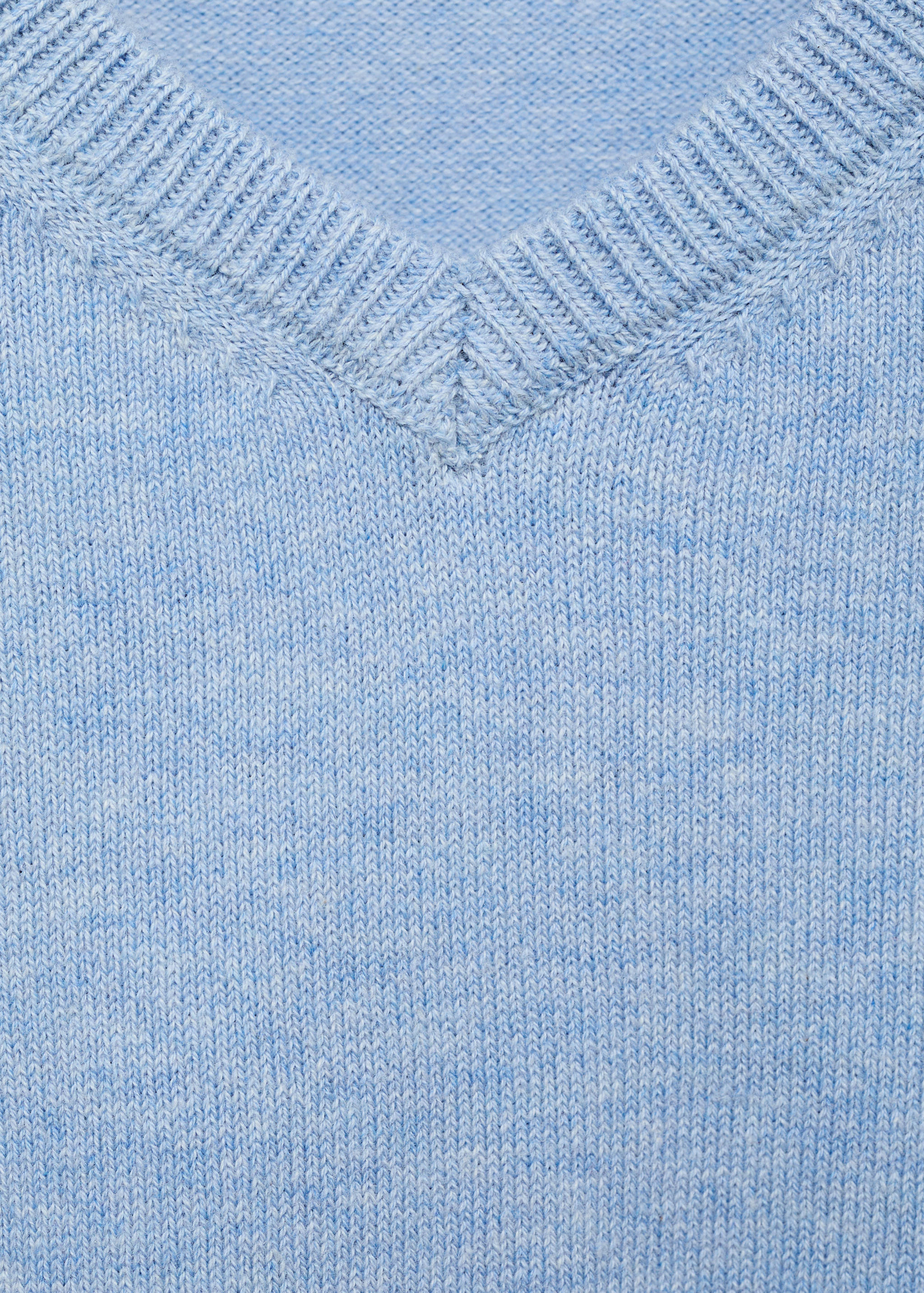 V-neck sweater - Details of the article 0