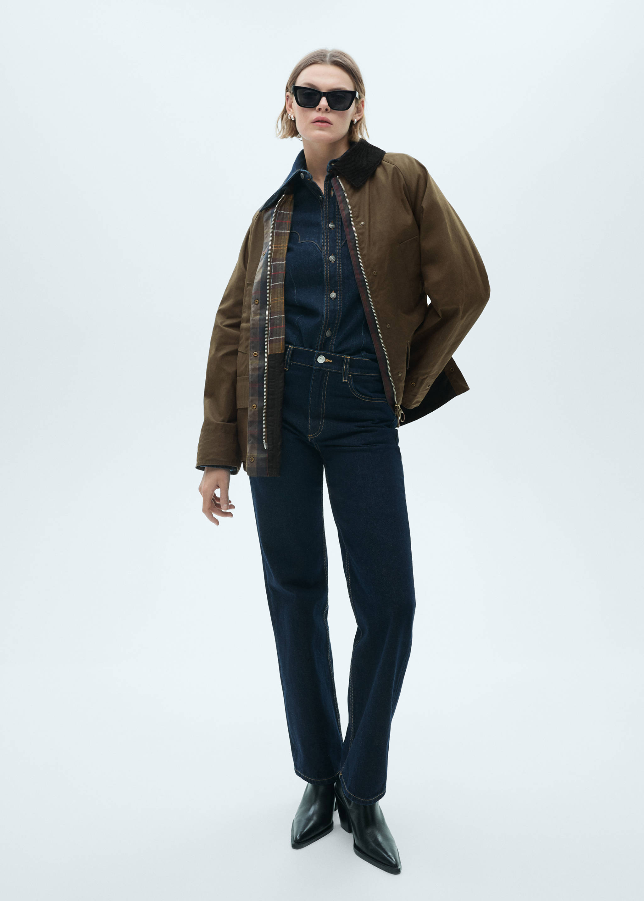 Waxed-effect short parka - General plane