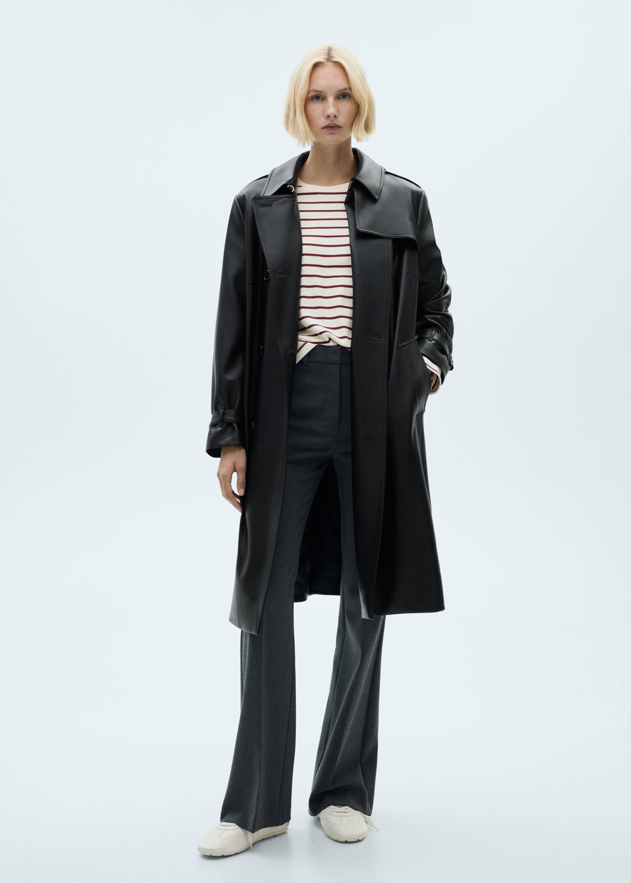 Striped knitted sweatshirt - General plane