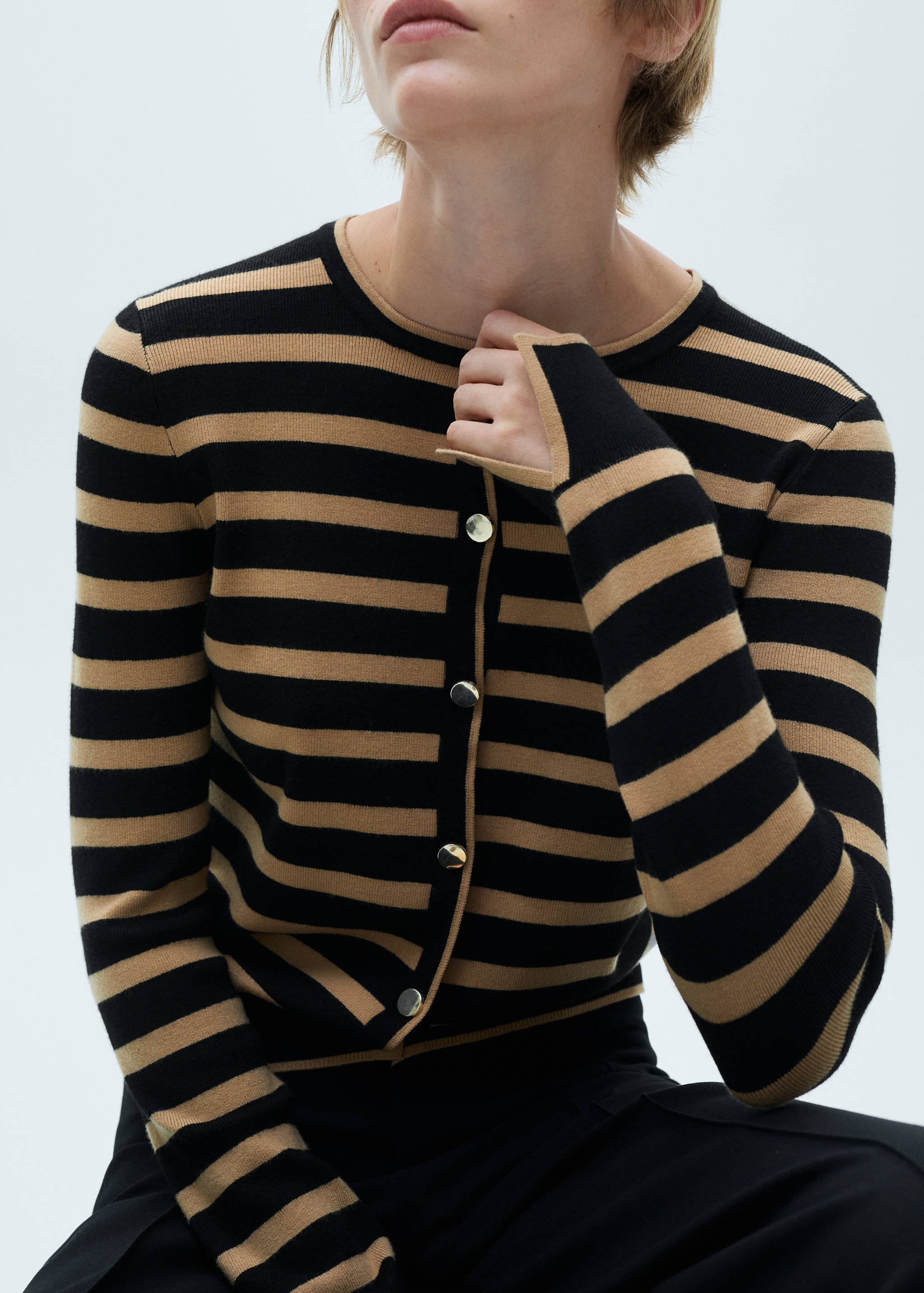 纽扣针织开衫 - null