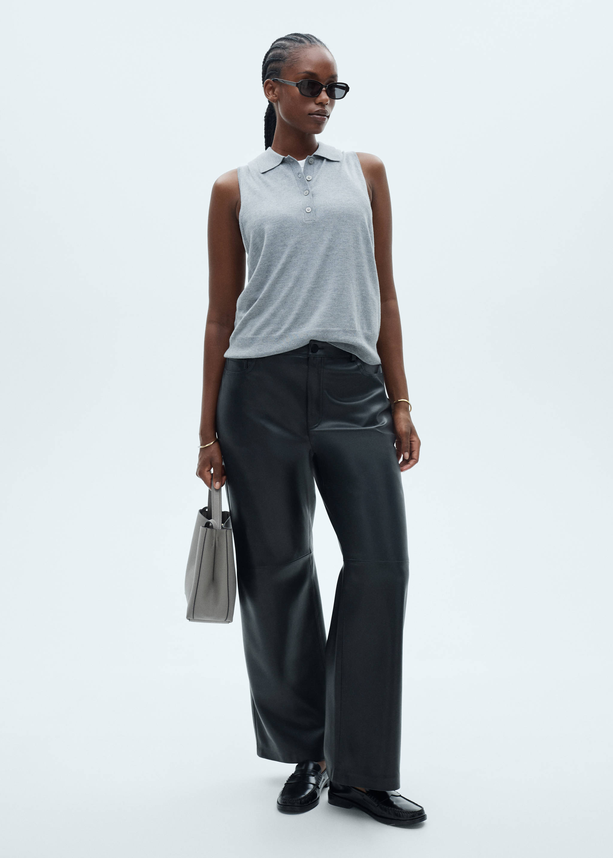 Mid-rise Faux-leather trousers - Details of the article 3