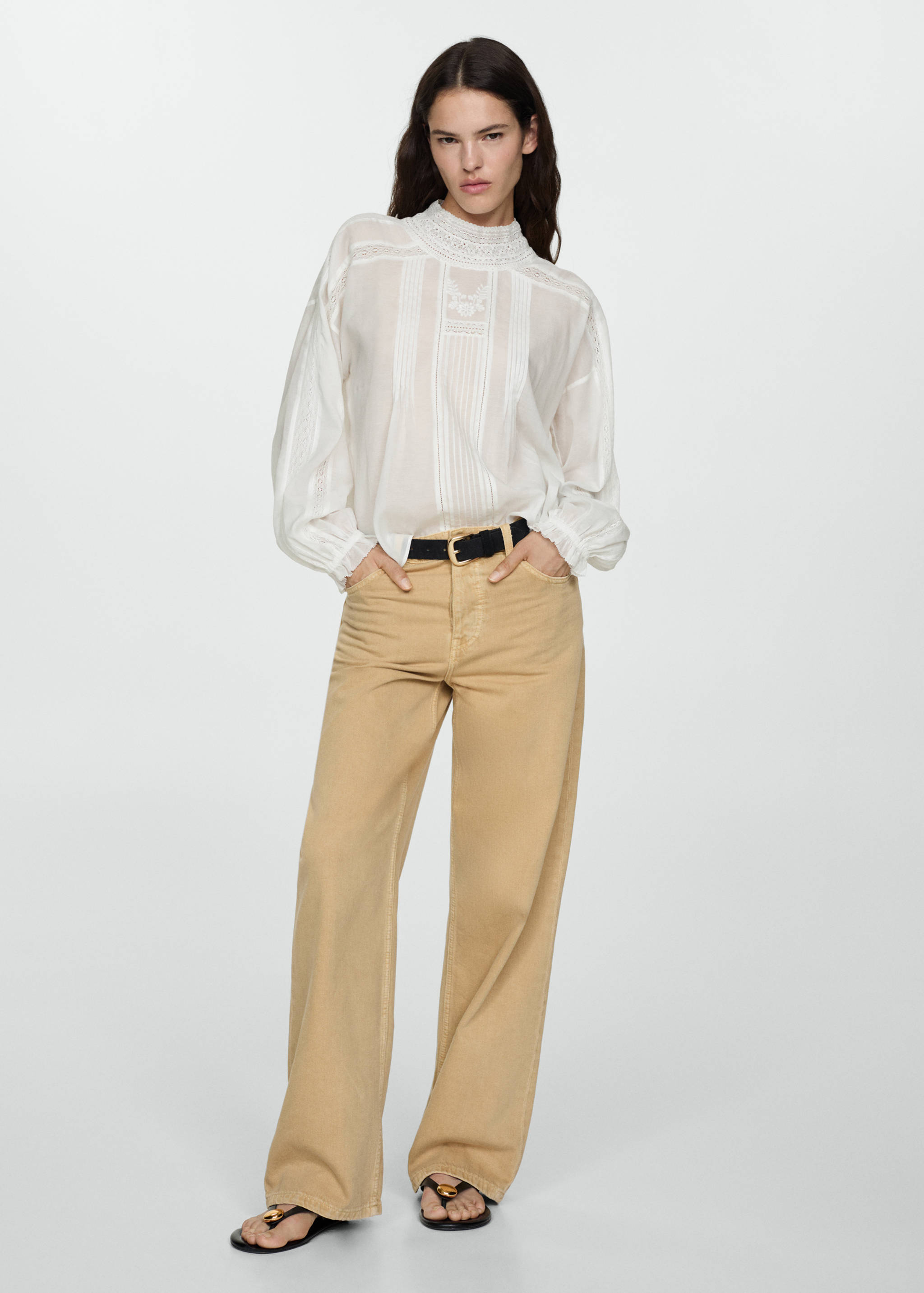 Embroidered details blouse - General plane