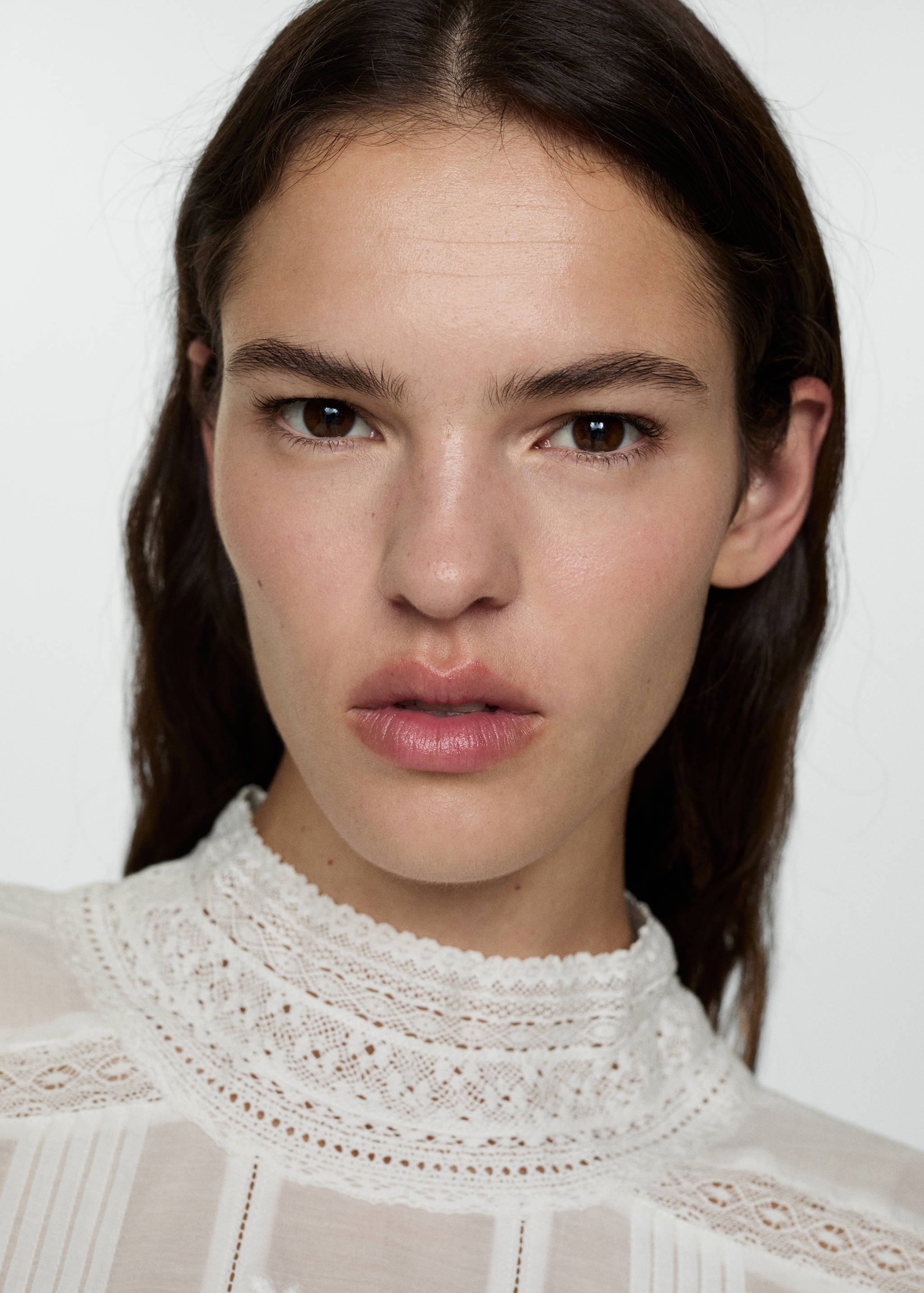 Embroidered details blouse - Details of the article 1