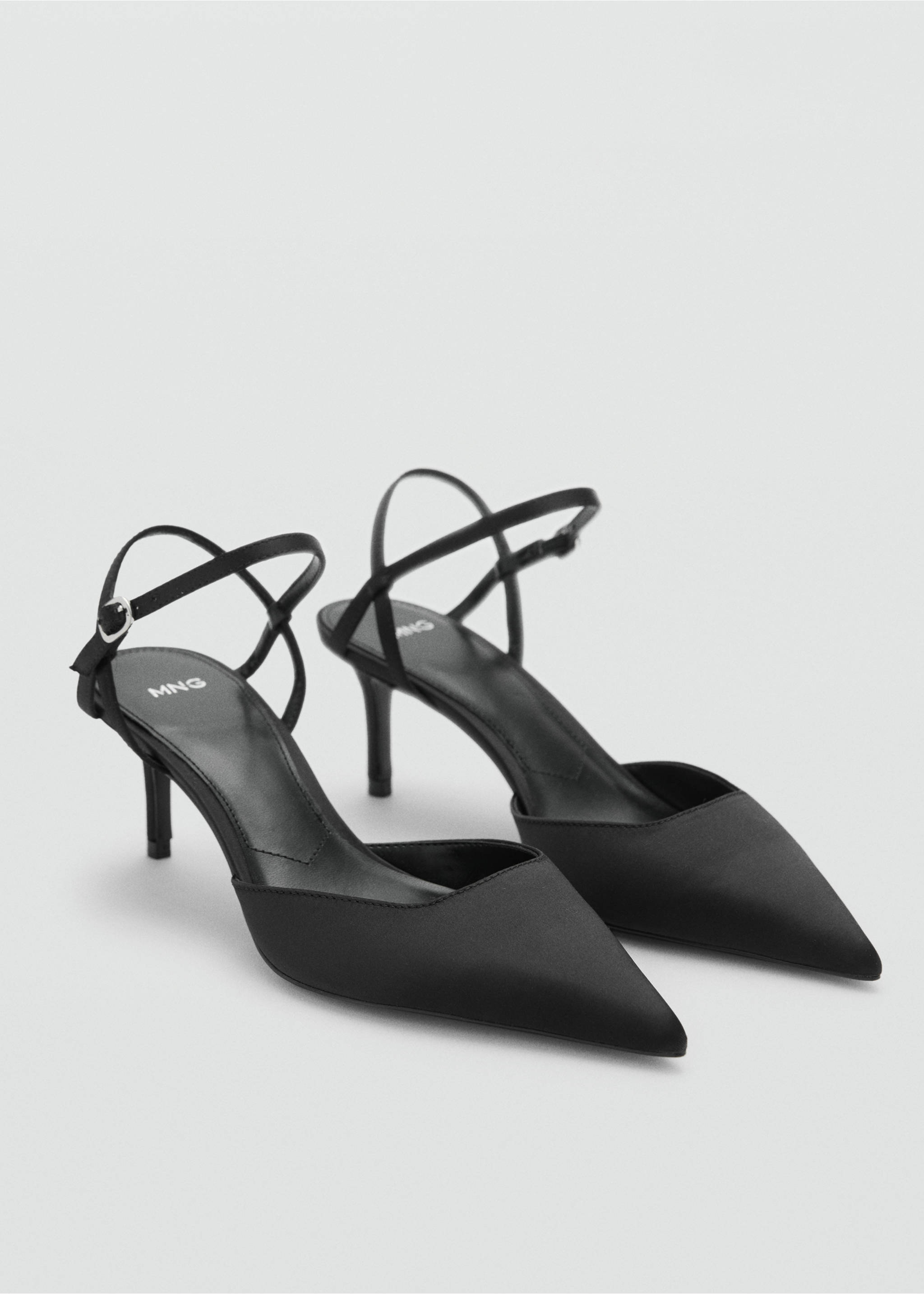 Chaussures talon lanières - Plan moyen, Noir. Ref: 77055663-00.
