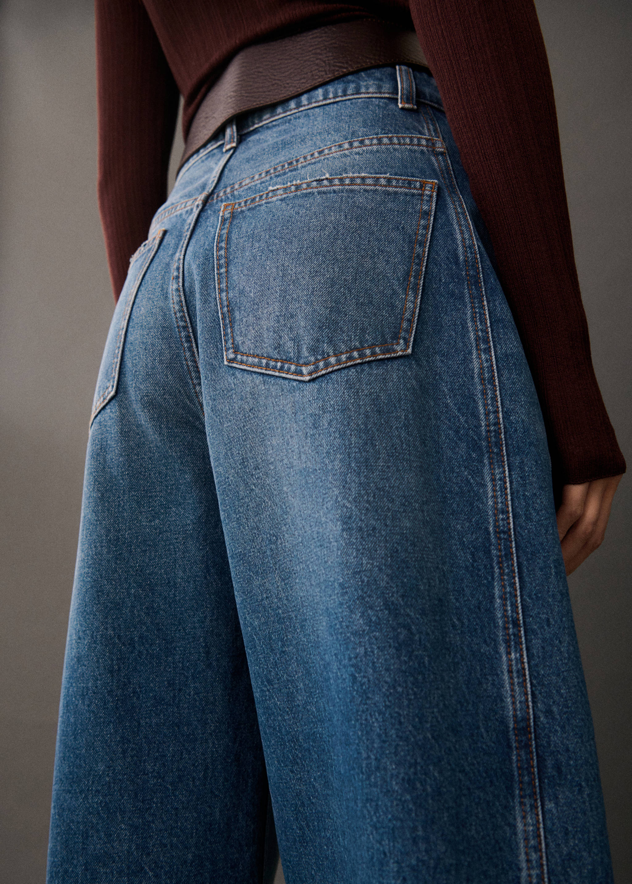 High-waist balloon jeans - Details of the article 4