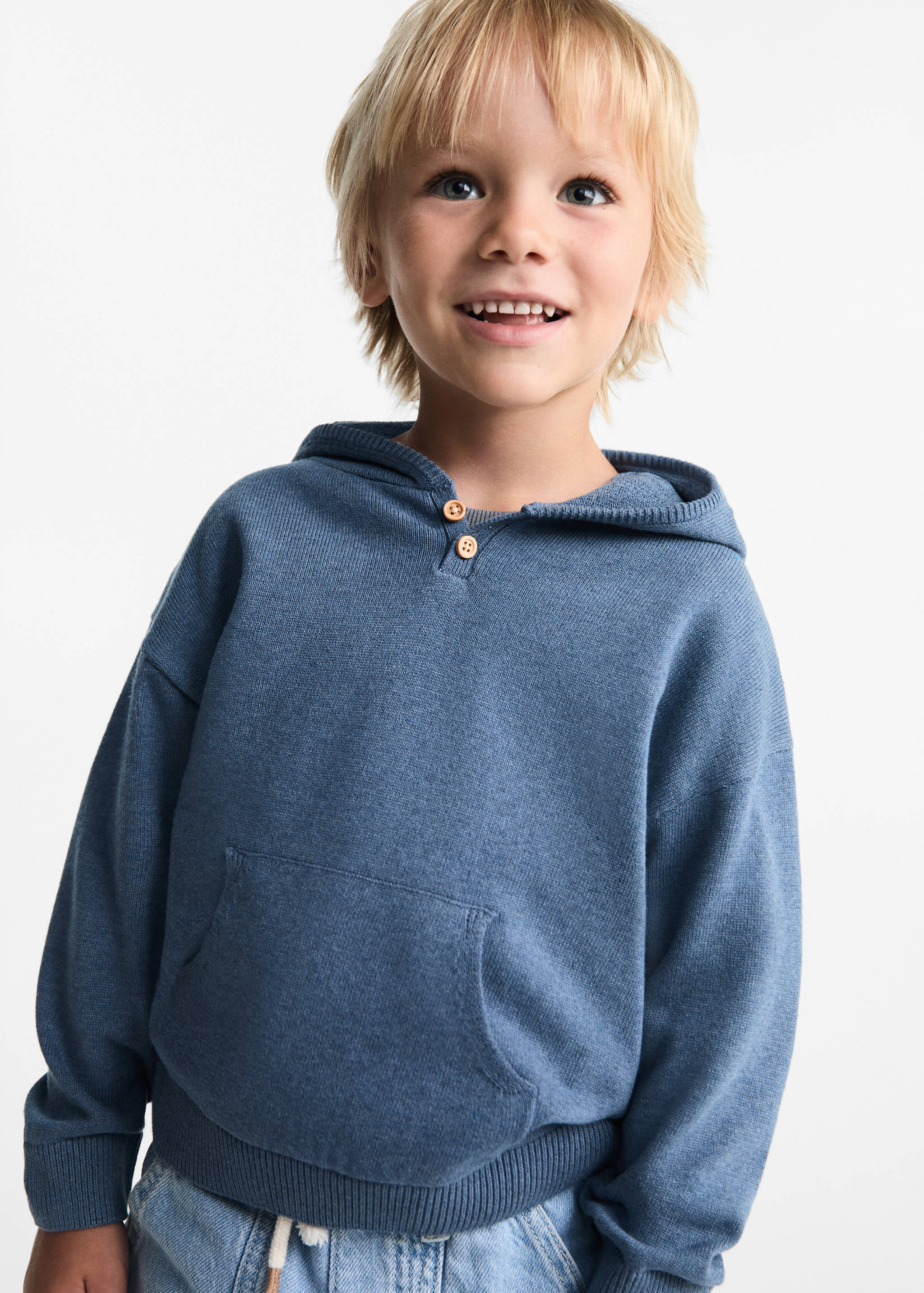 كنزة بغطاء رأس - رؤية عامة