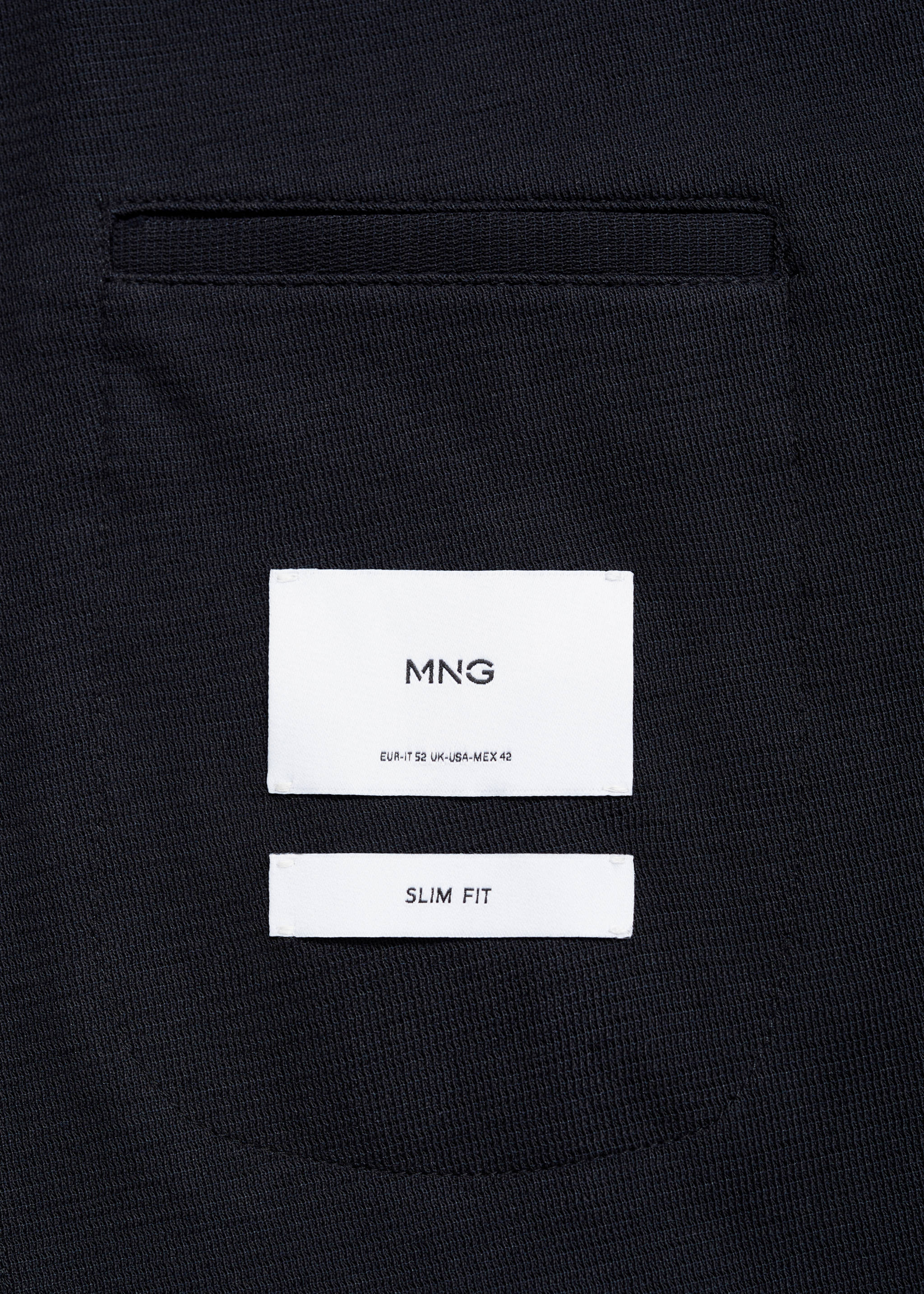 Slim-fit cotton micro-structured tailored jacket - Details of the article 0