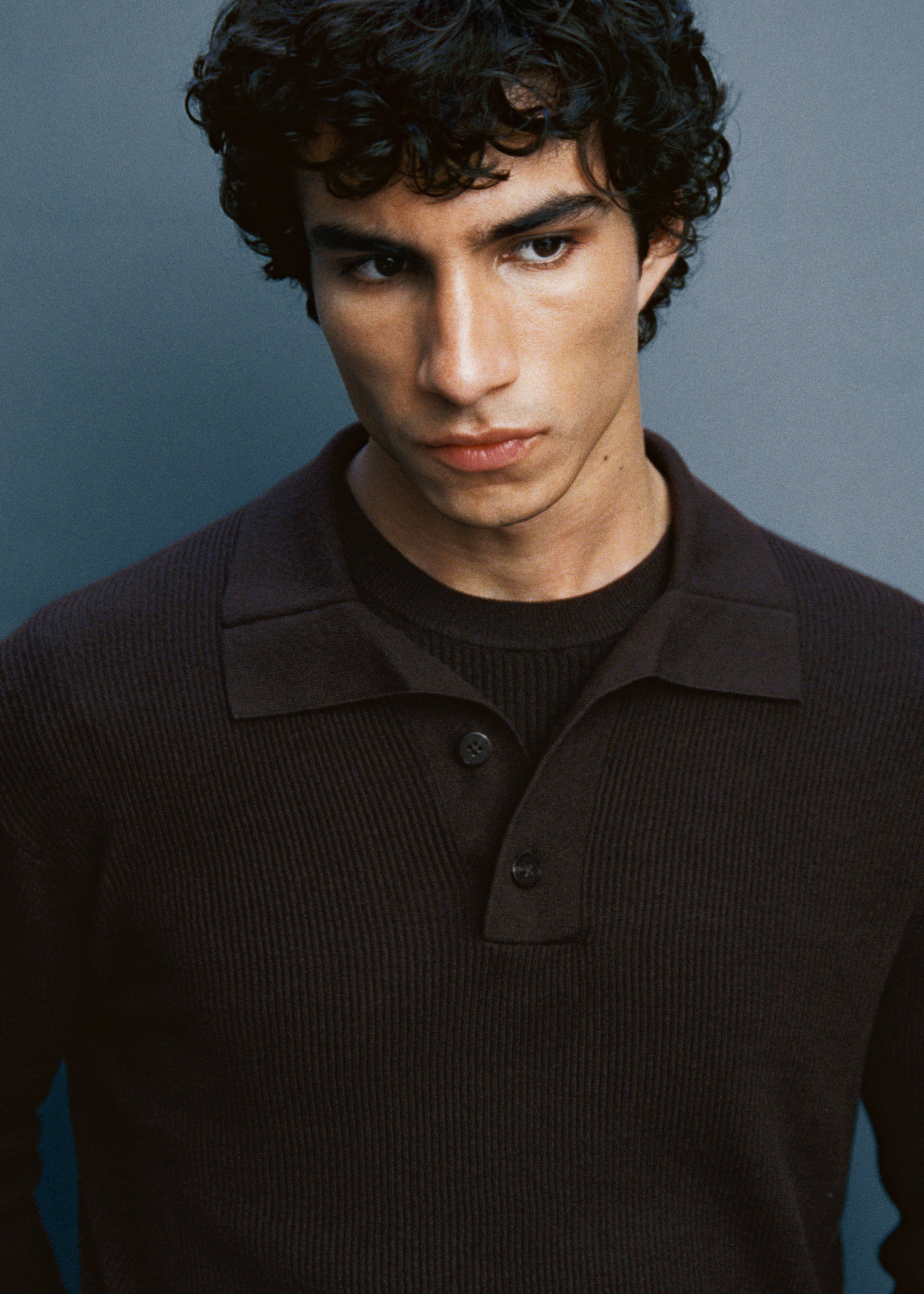 Fine-knit ribbed cotton polo shirt - Details of the article 3