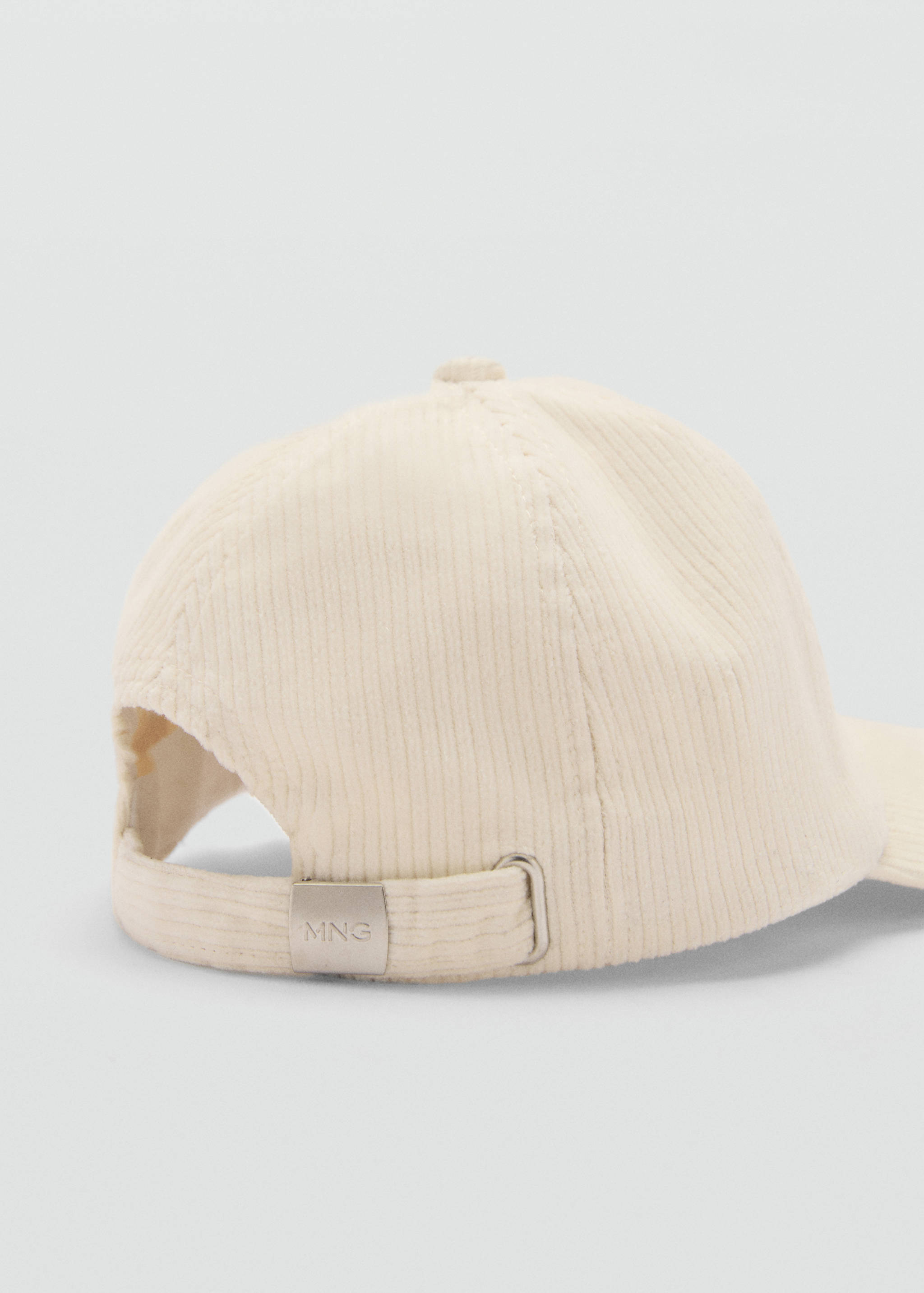 Corduroy cap - Details of the article 2