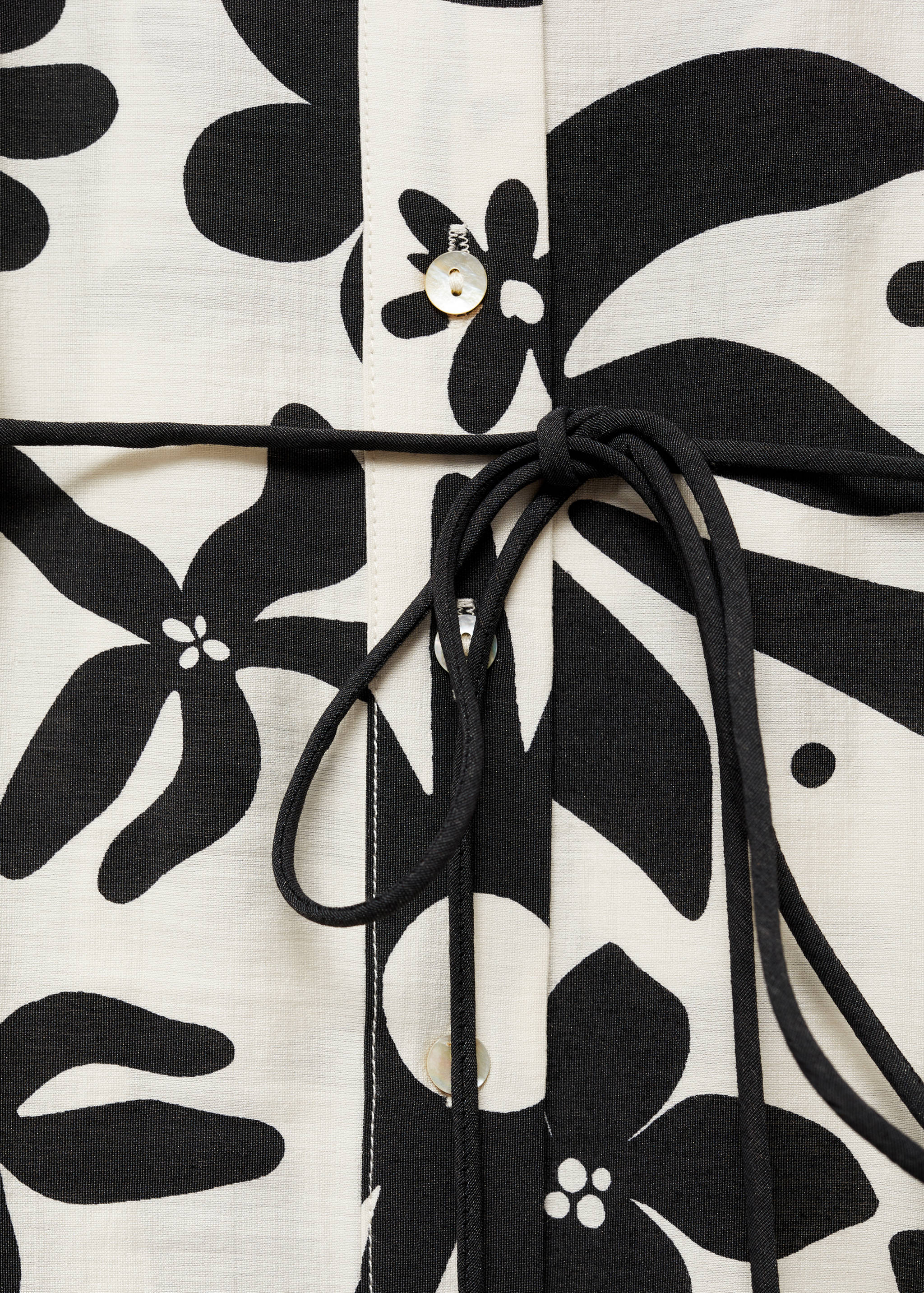 Bow printed shirt - Details of the article 8