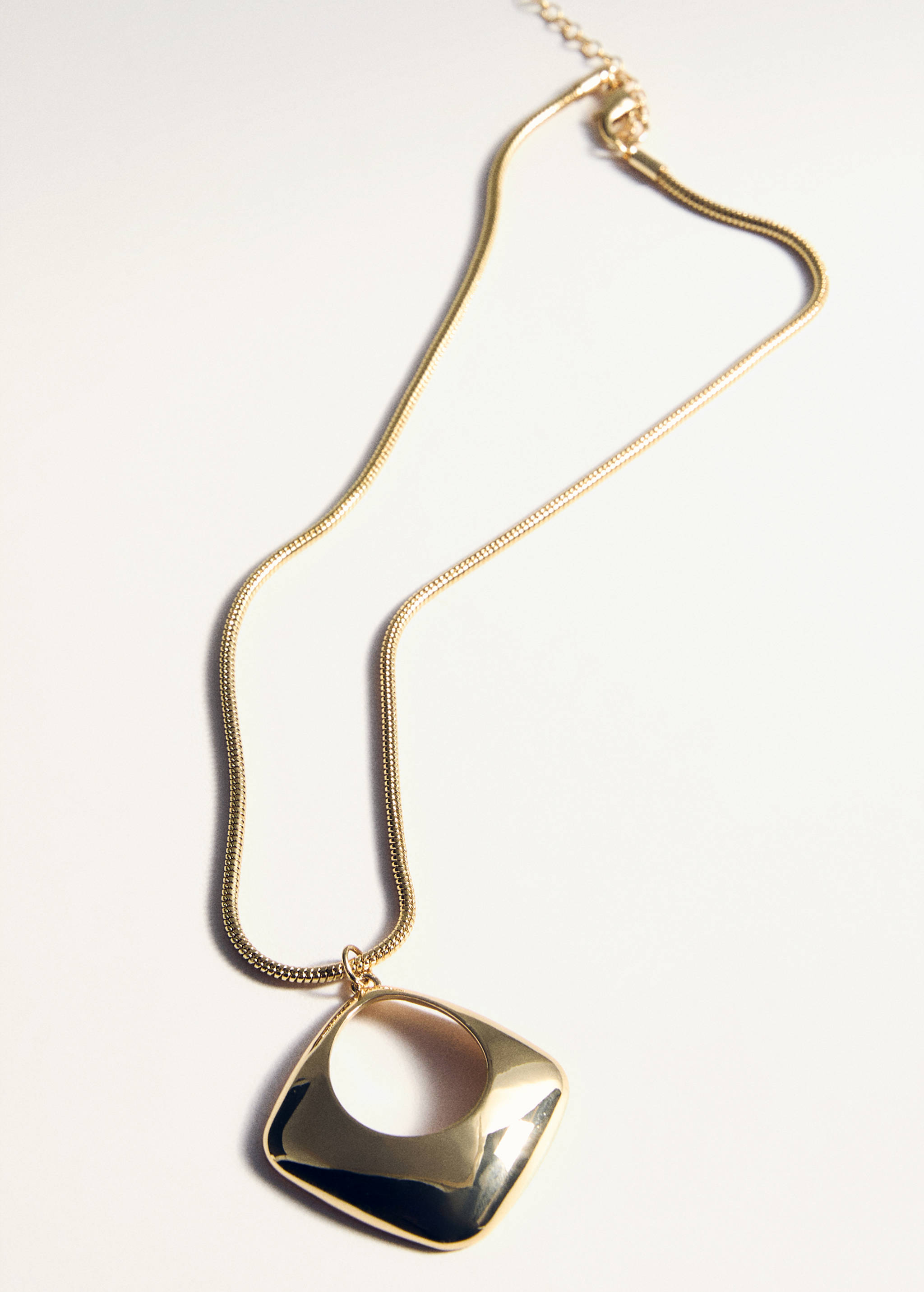 Geometric pendant necklace - Details of the article 5