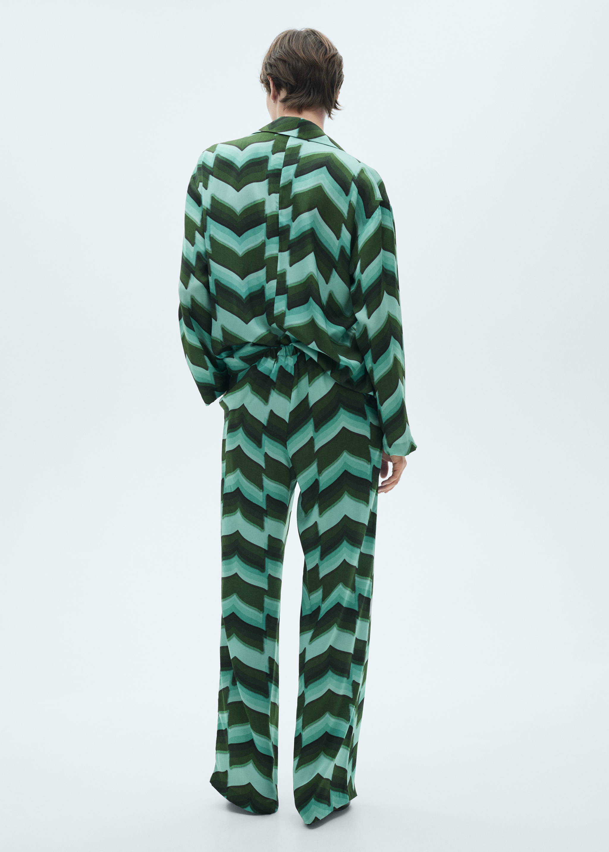 Printed straight trousers - Reverse of the article