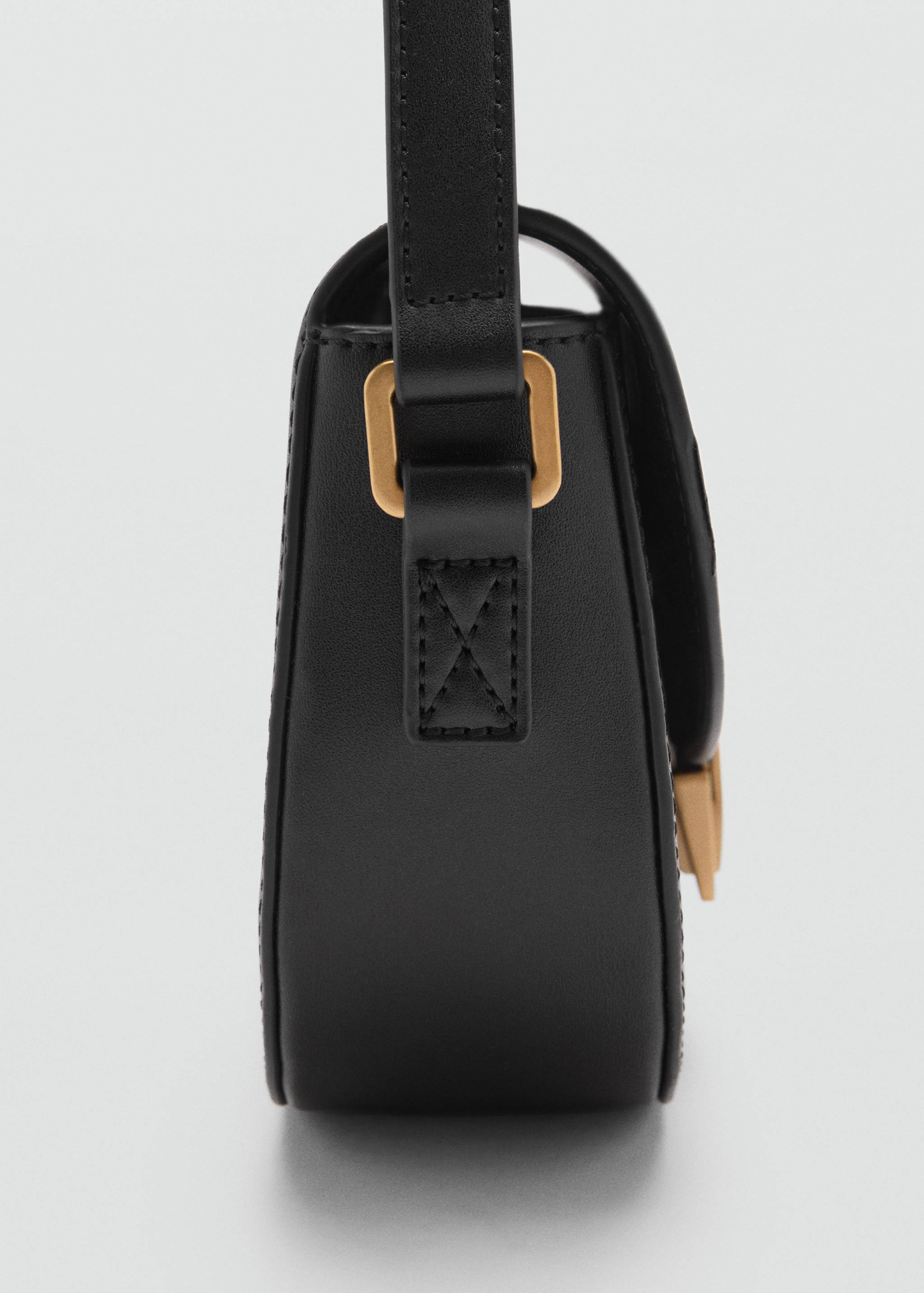 Crossbody bag with metal closure - Details of the article 1