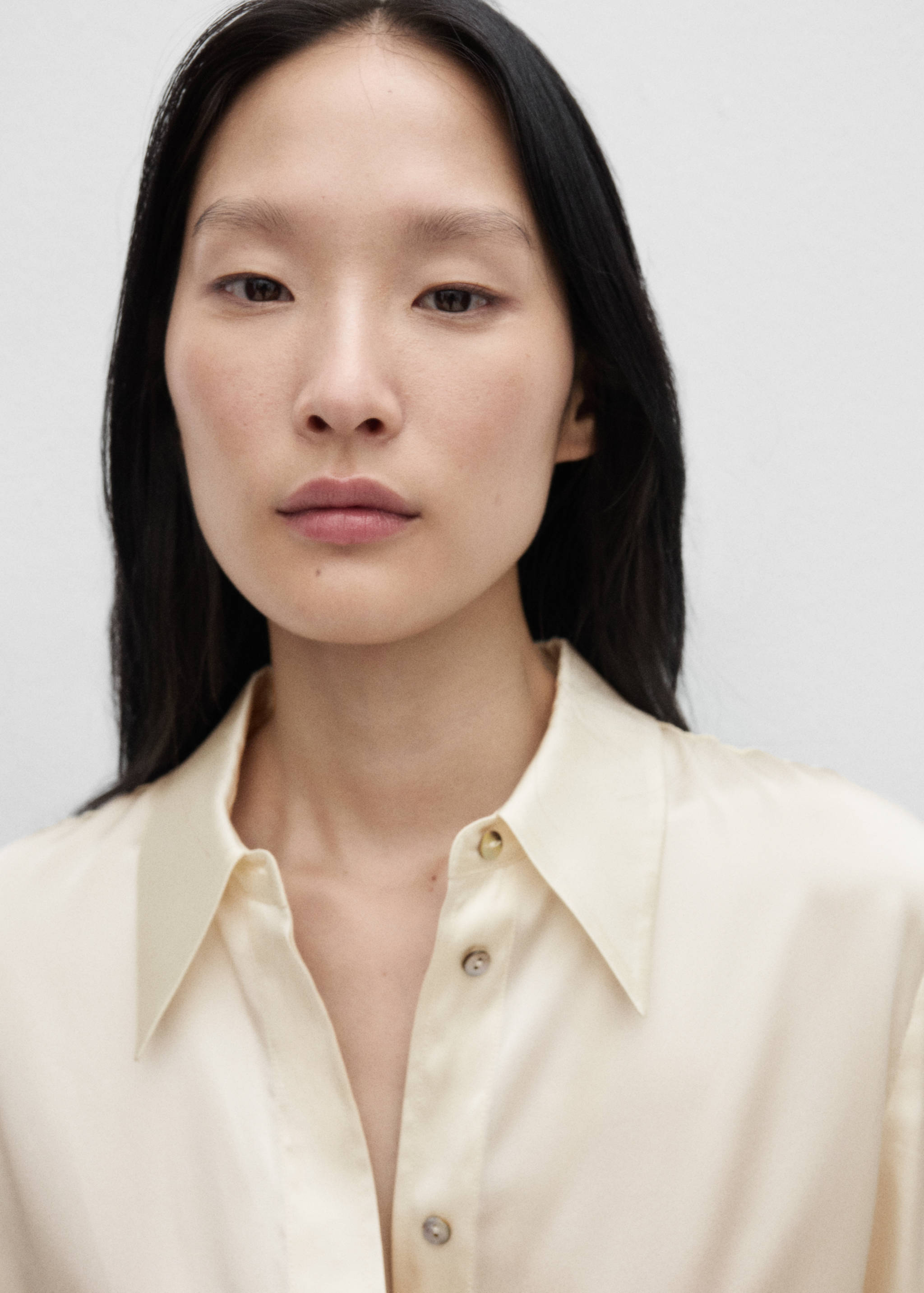 100% silk satin shirt - Details of the article 1