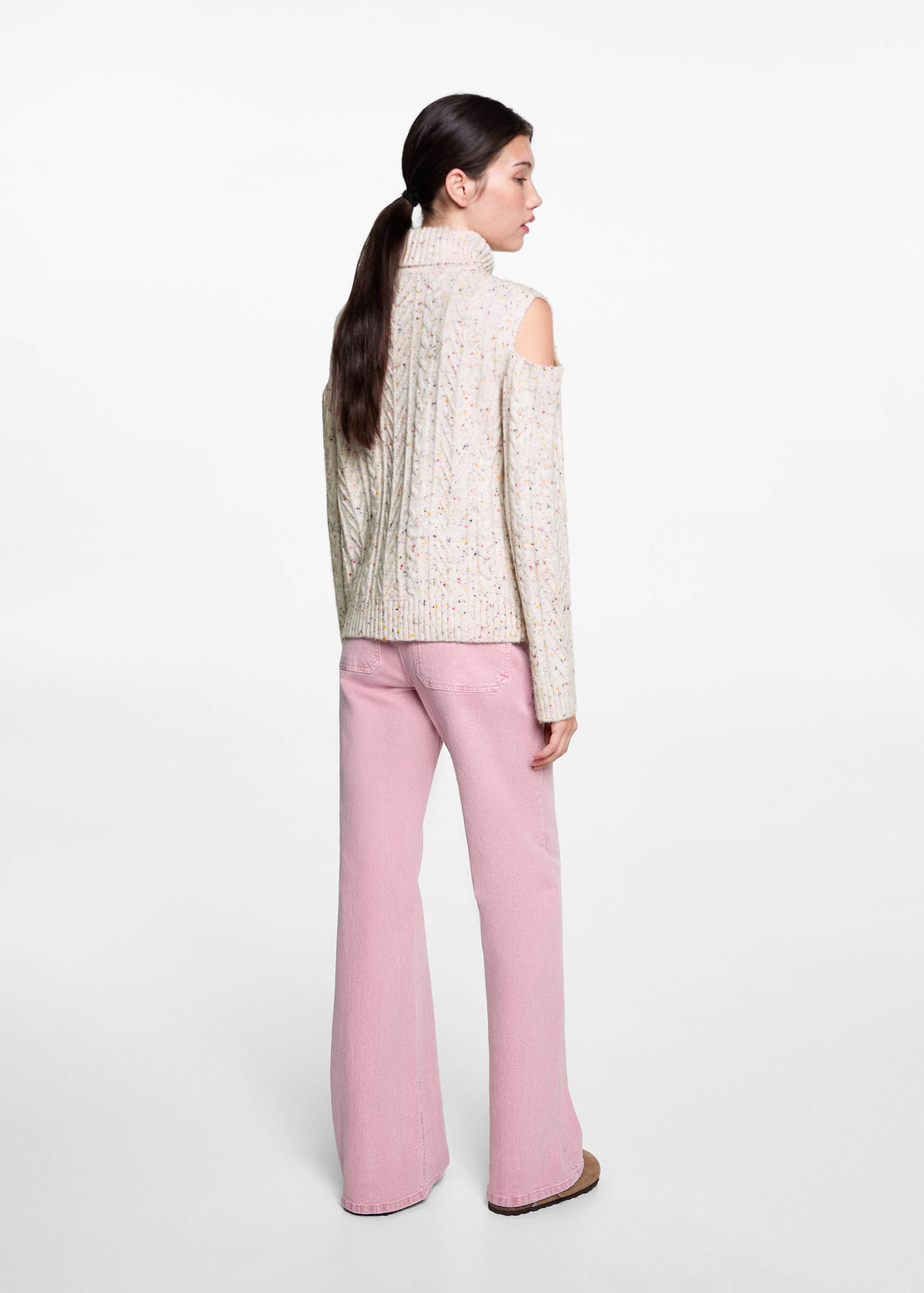 Knitted sweater with openings - Reverse of the article