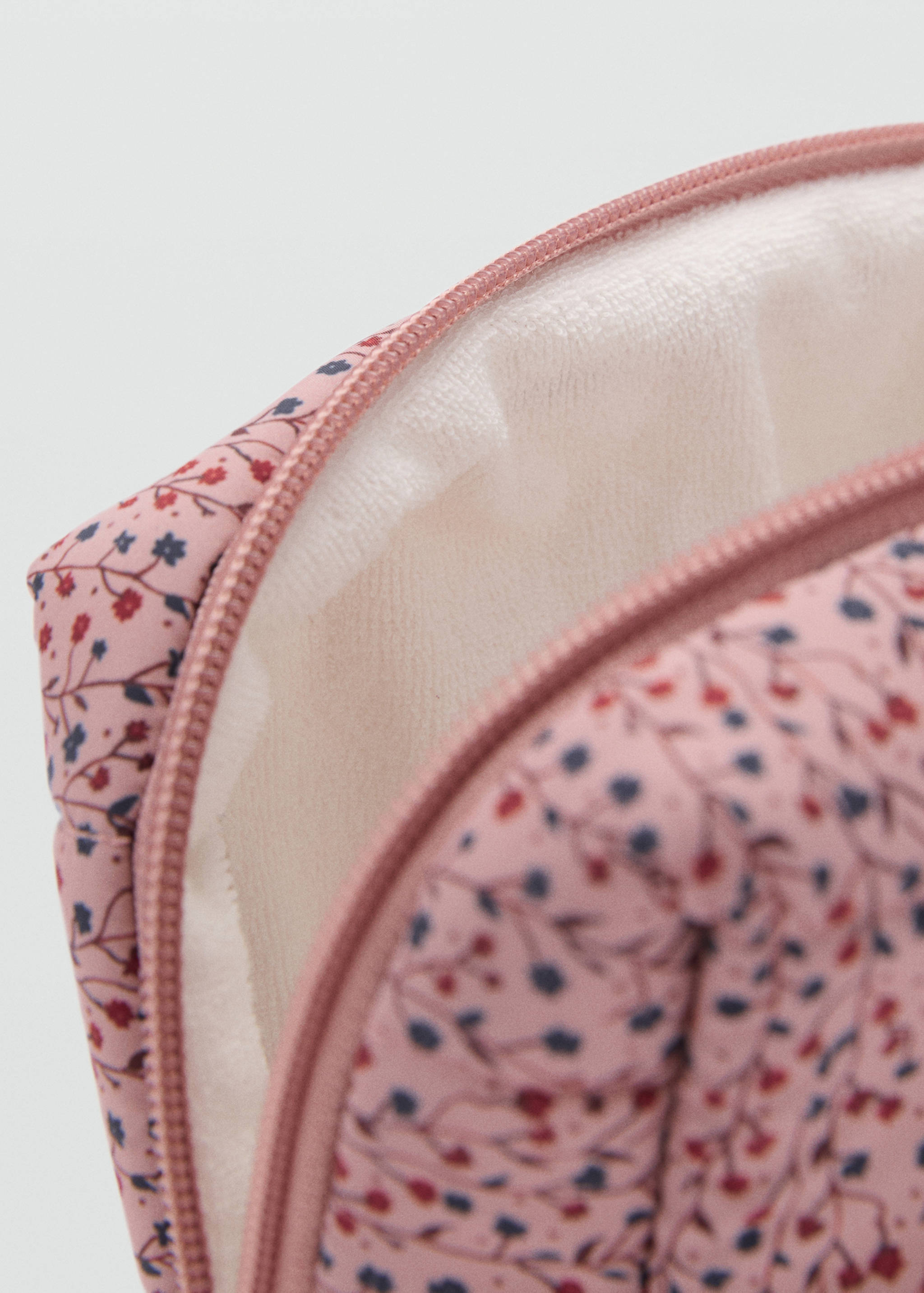 Trousse de toilette matelassée imprimée - Détail de l'article 1