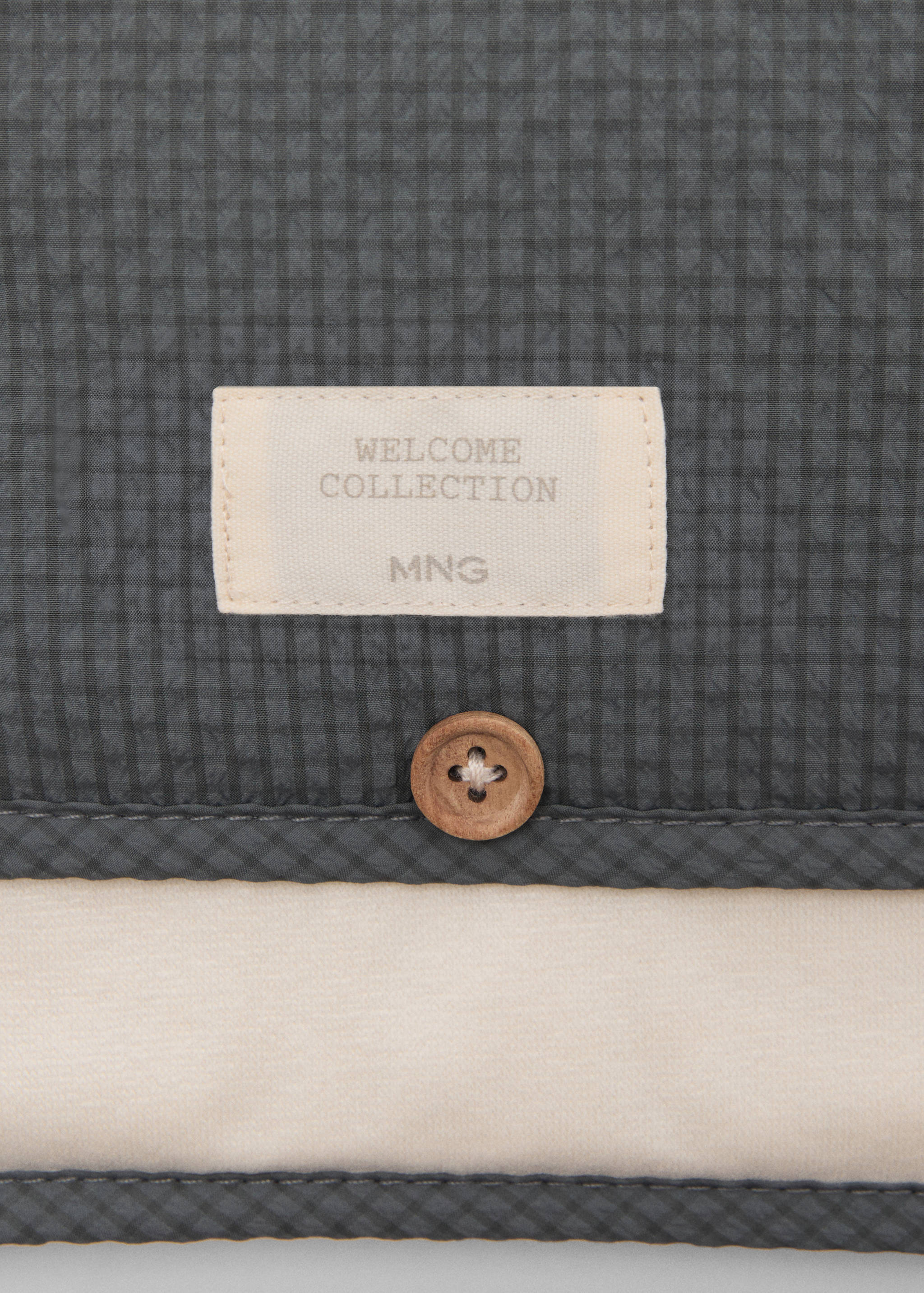 حصيرة لتغيير الحفاضات أثناء السفر بمربعات - تفاصيل المنتج 2