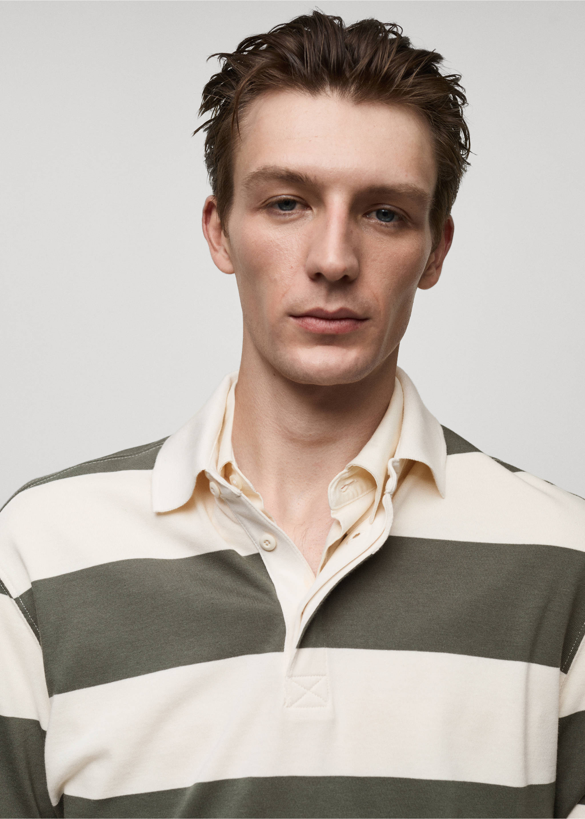 100% cotton striped regular-fit polo shirt - Details of the article 1, Green. Ref: 77057112-00.