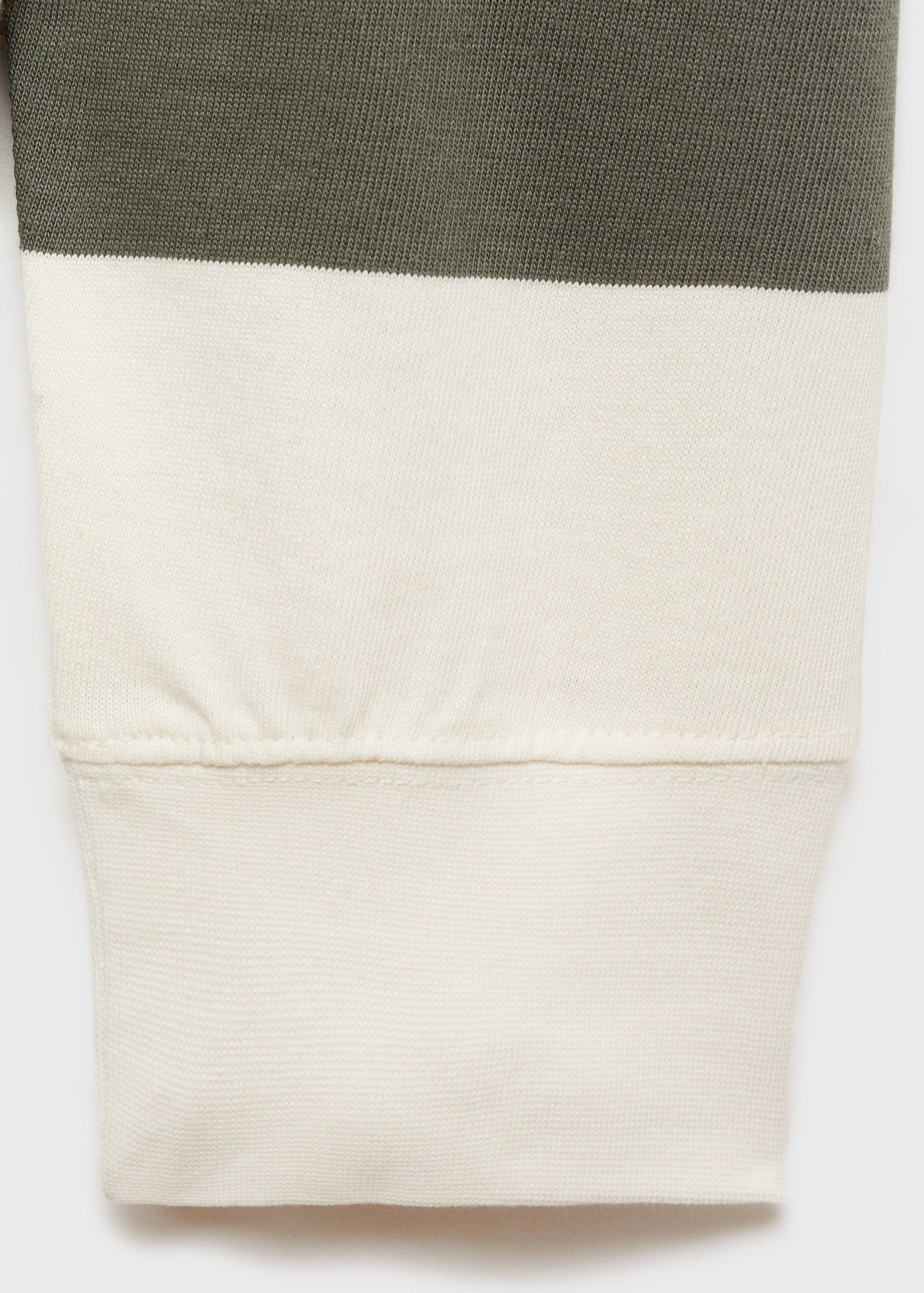 قميص بولو مخطط بقصّة منتظمة مصنوع من القطن بنسبة 100% - تفاصيل المنتج 0