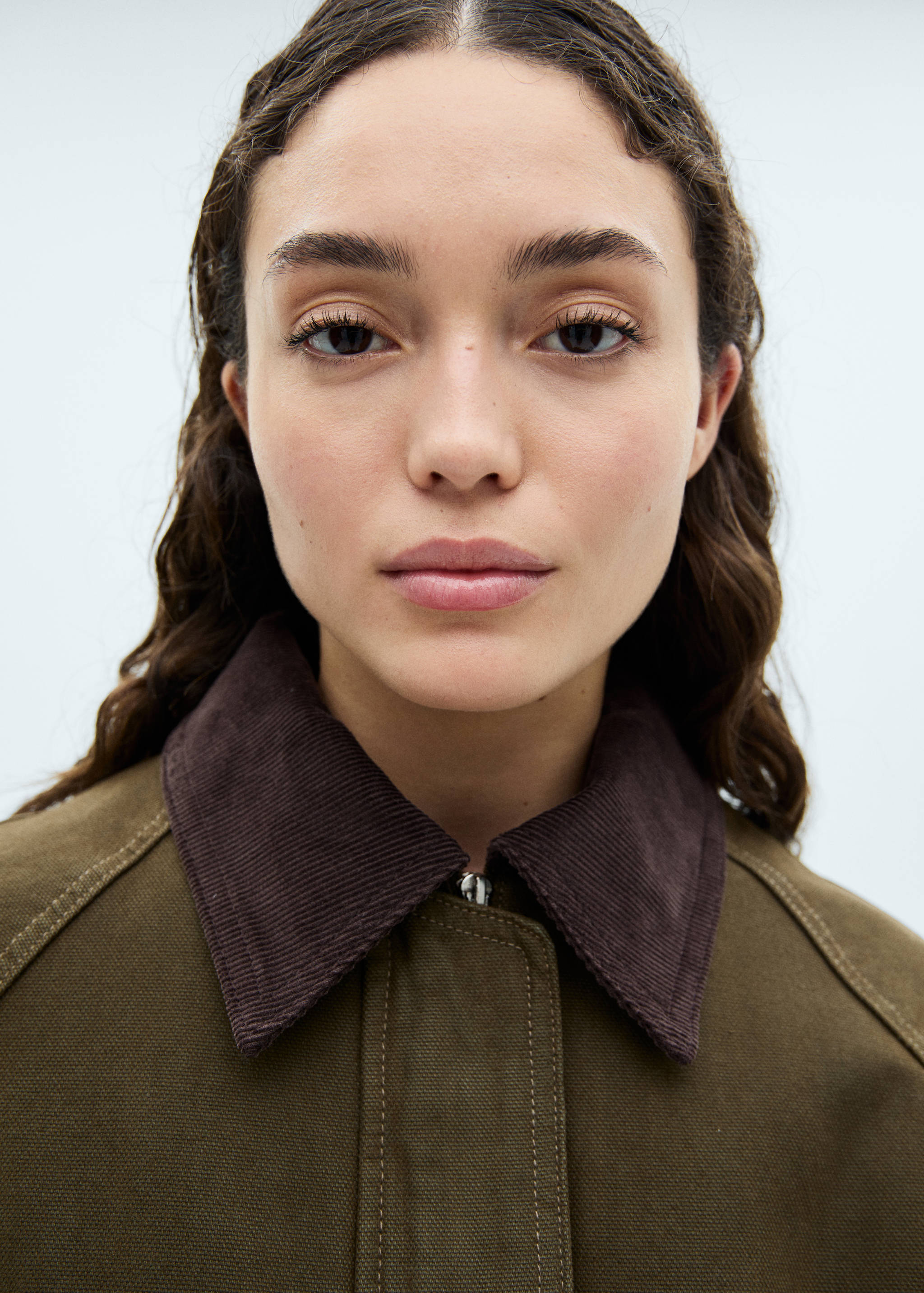 Denim parka with contrasting collar - Details of the article 1