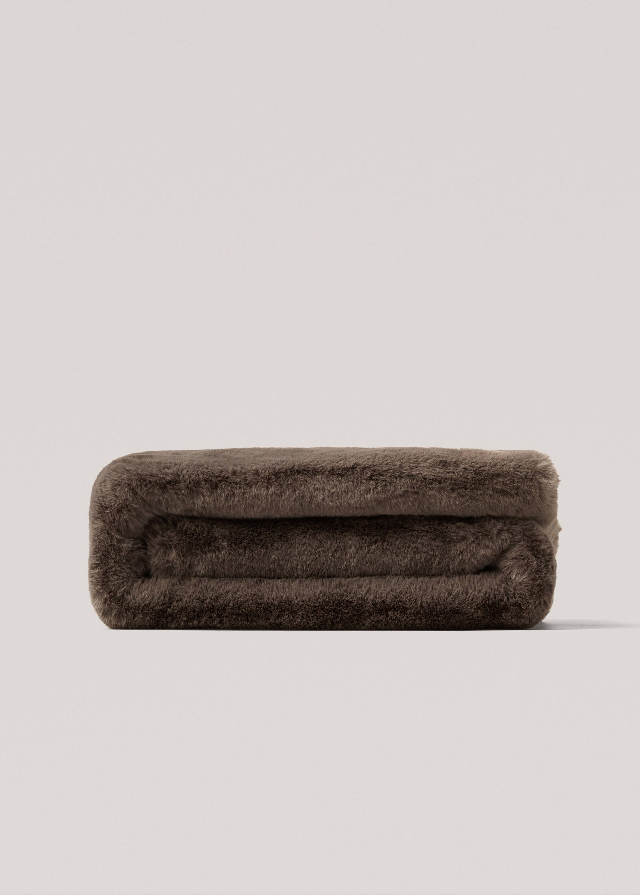Faux-fur blanket 130x180cm - Article without model