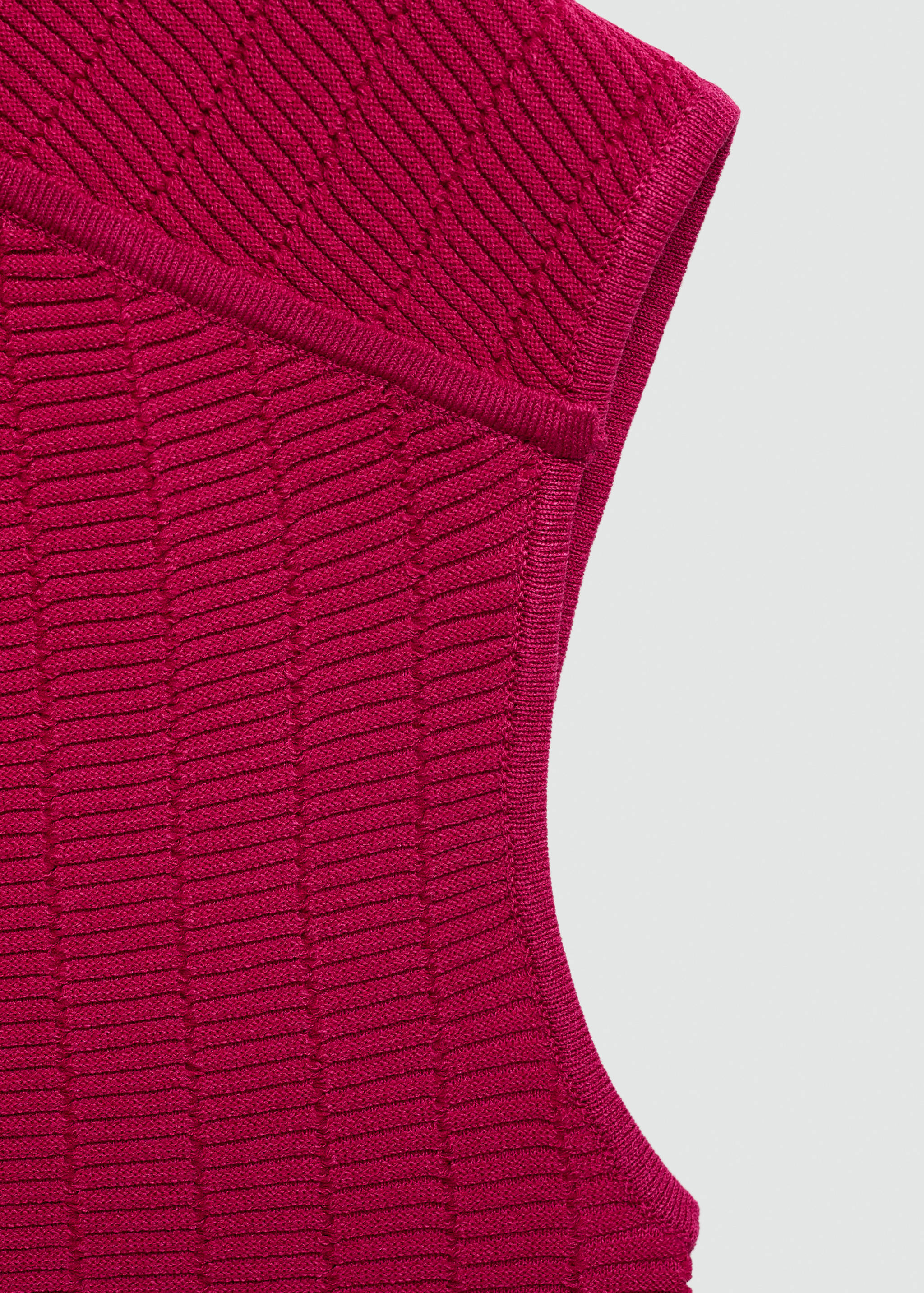 بلوزة محبوكة بدون أكمام - تفاصيل المنتج 8