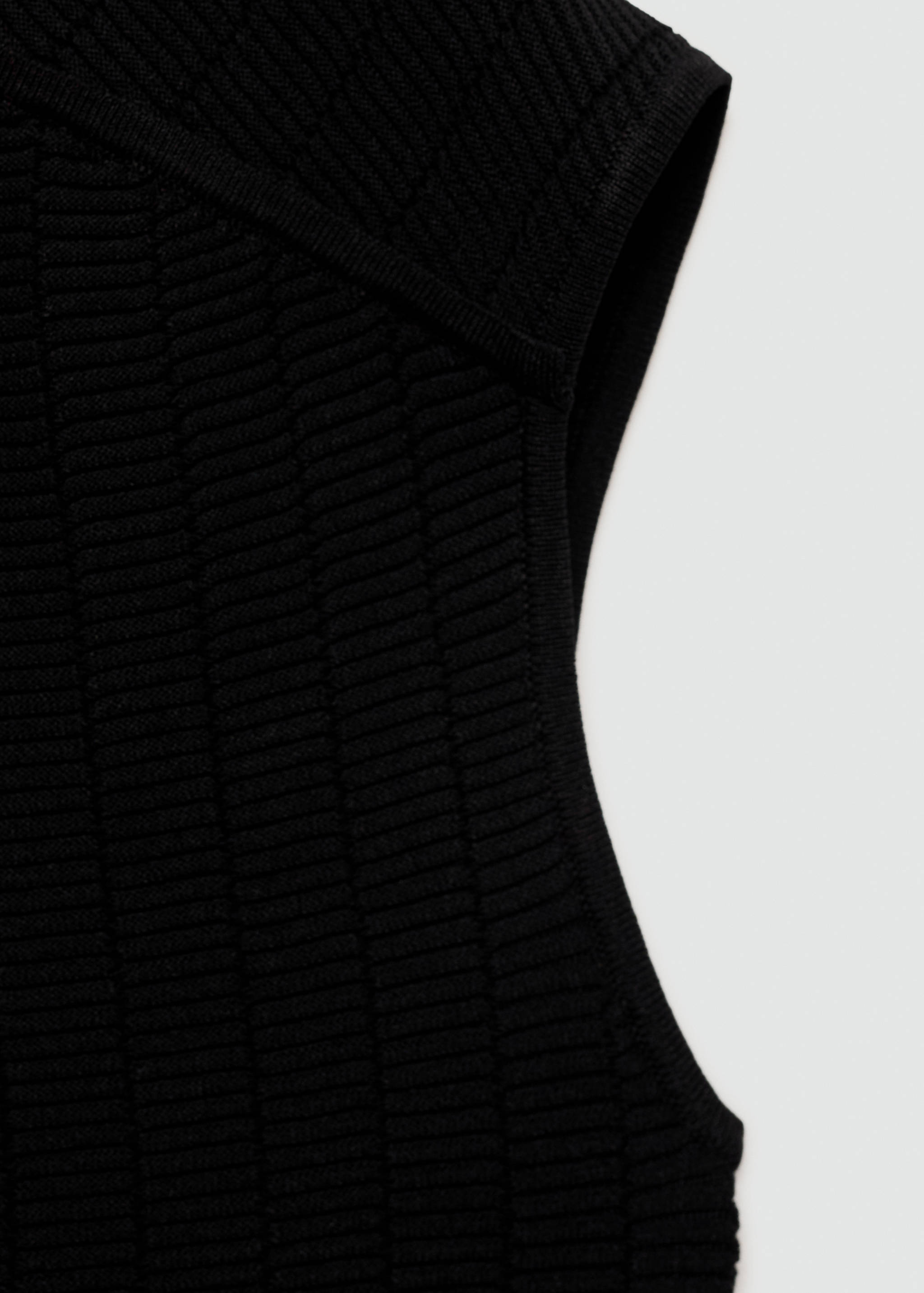 بلوزة محبوكة بدون أكمام - تفاصيل المنتج 0