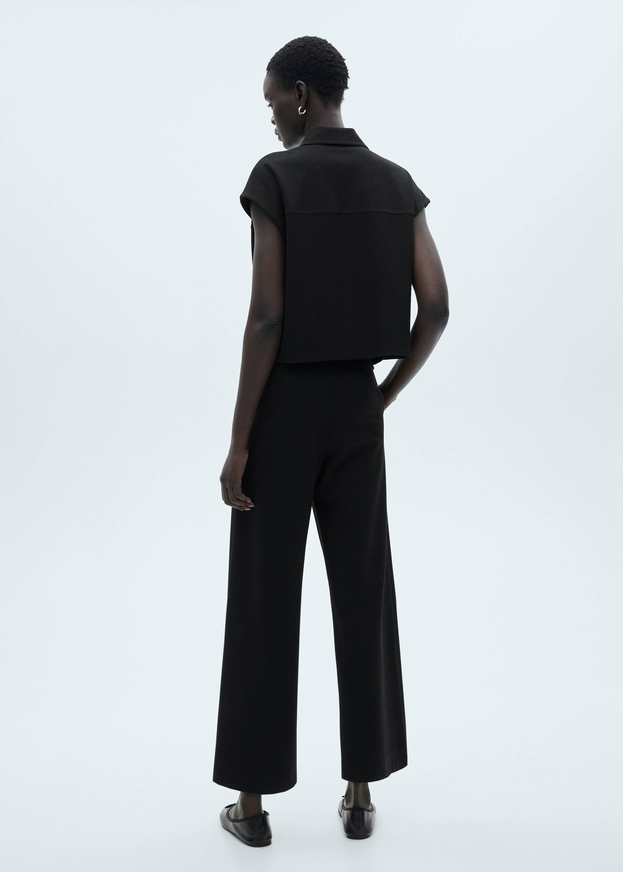 سروال قصير منسوج - الجهة الخلفية للمنتج