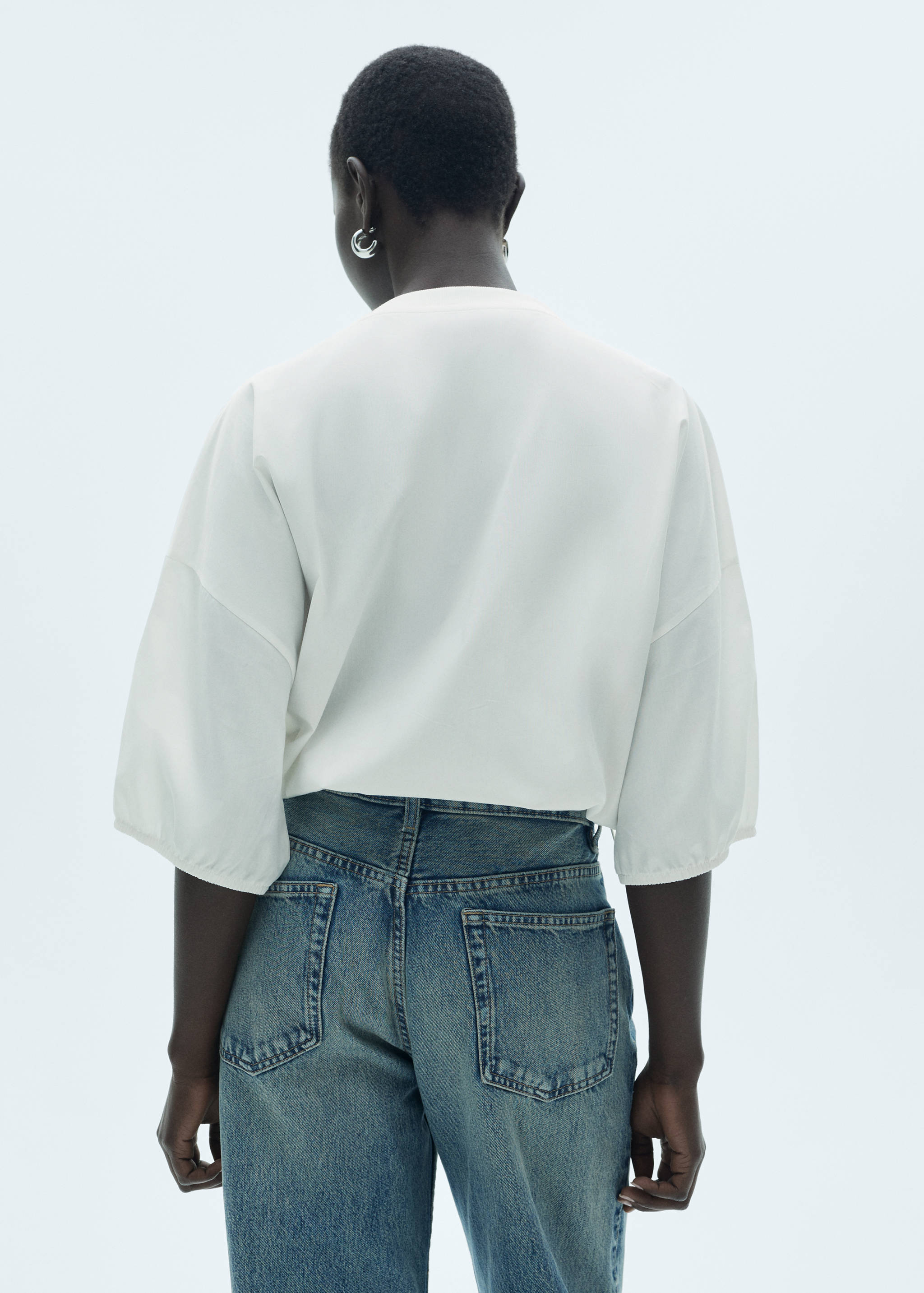 Katoenen T-shirt met zakken - Achterkant van het artikel