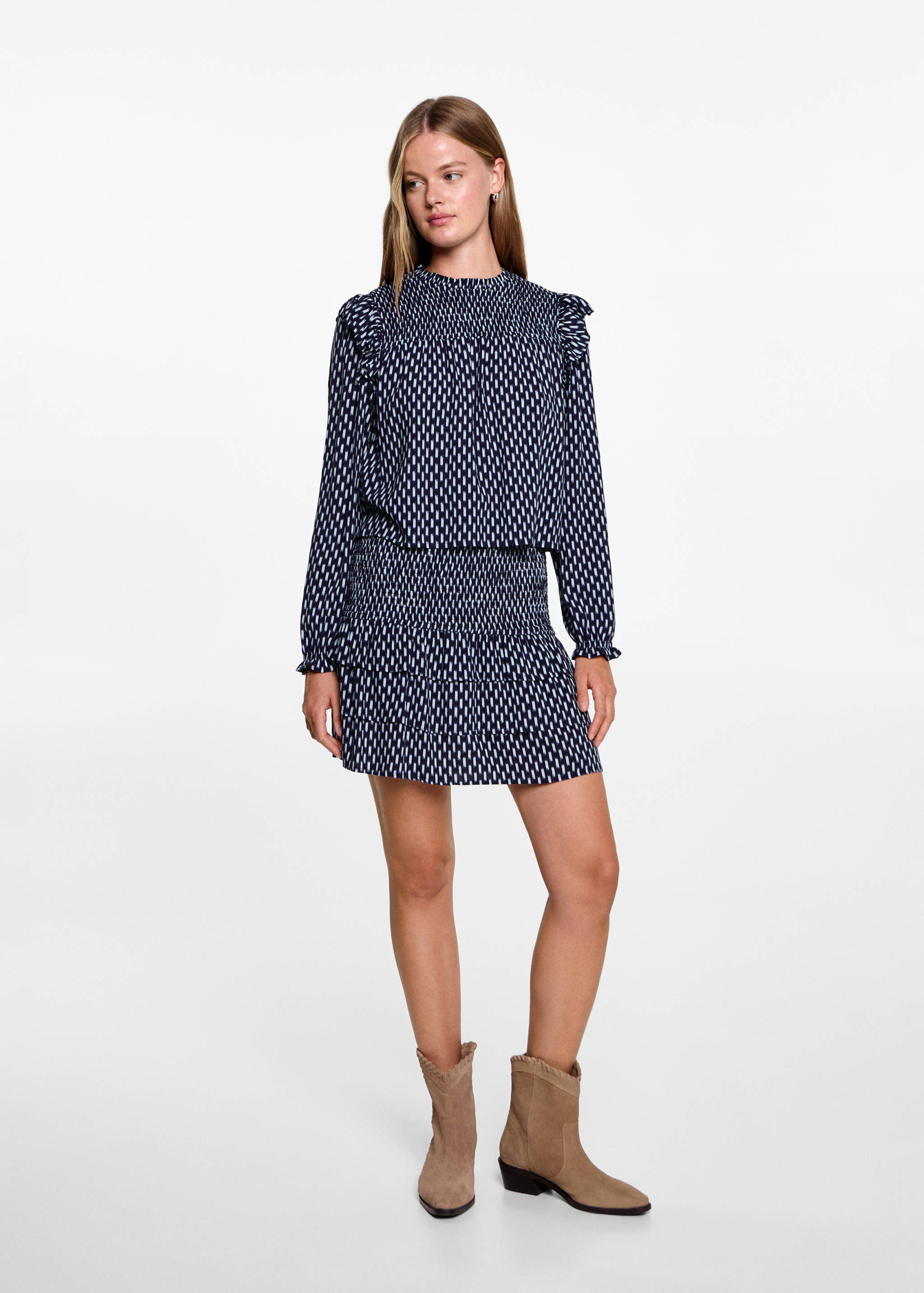 Gathered skirt with ruffles - General plane