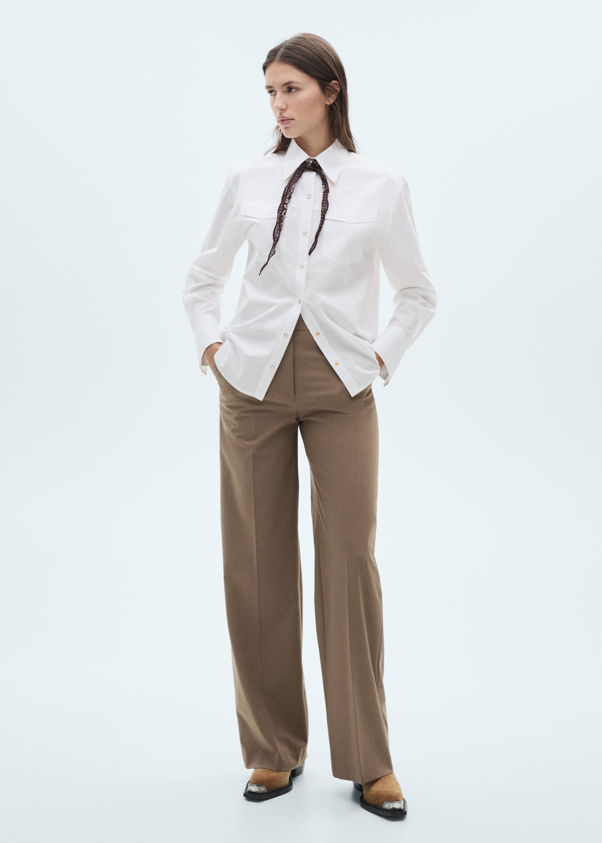 Camisa detalles metálicos - Plano general