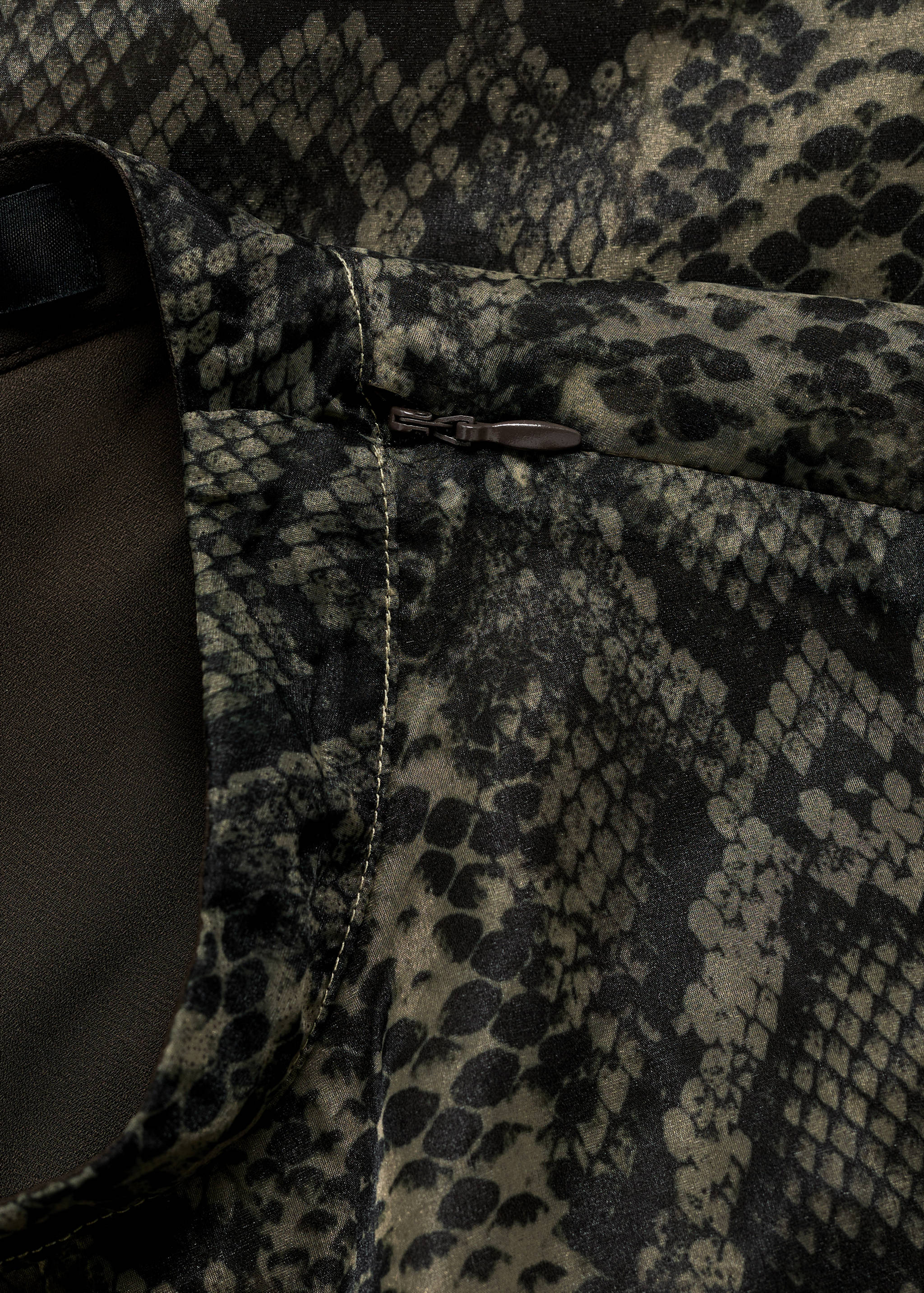 Open-back organza dress - Details of the article 8