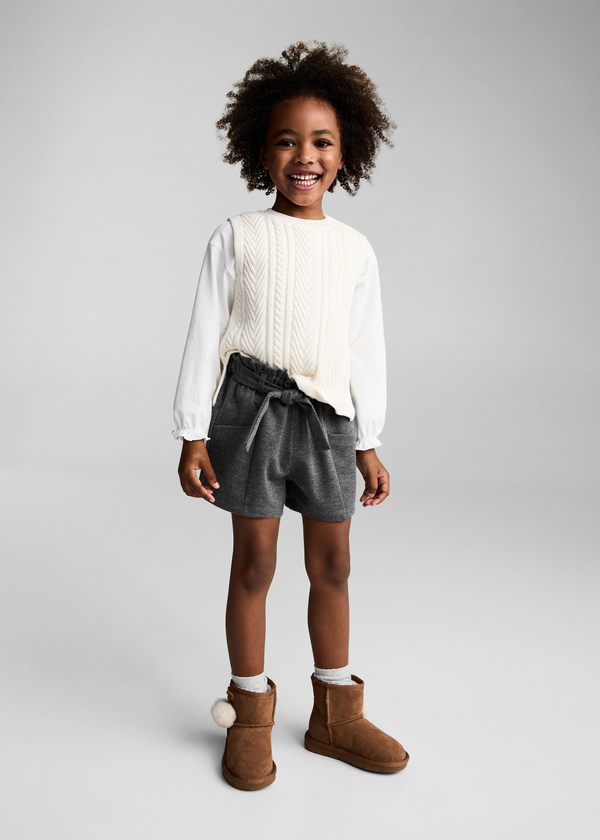 Paperbag-Shorts mit Schleife - Allgemeine Ansicht