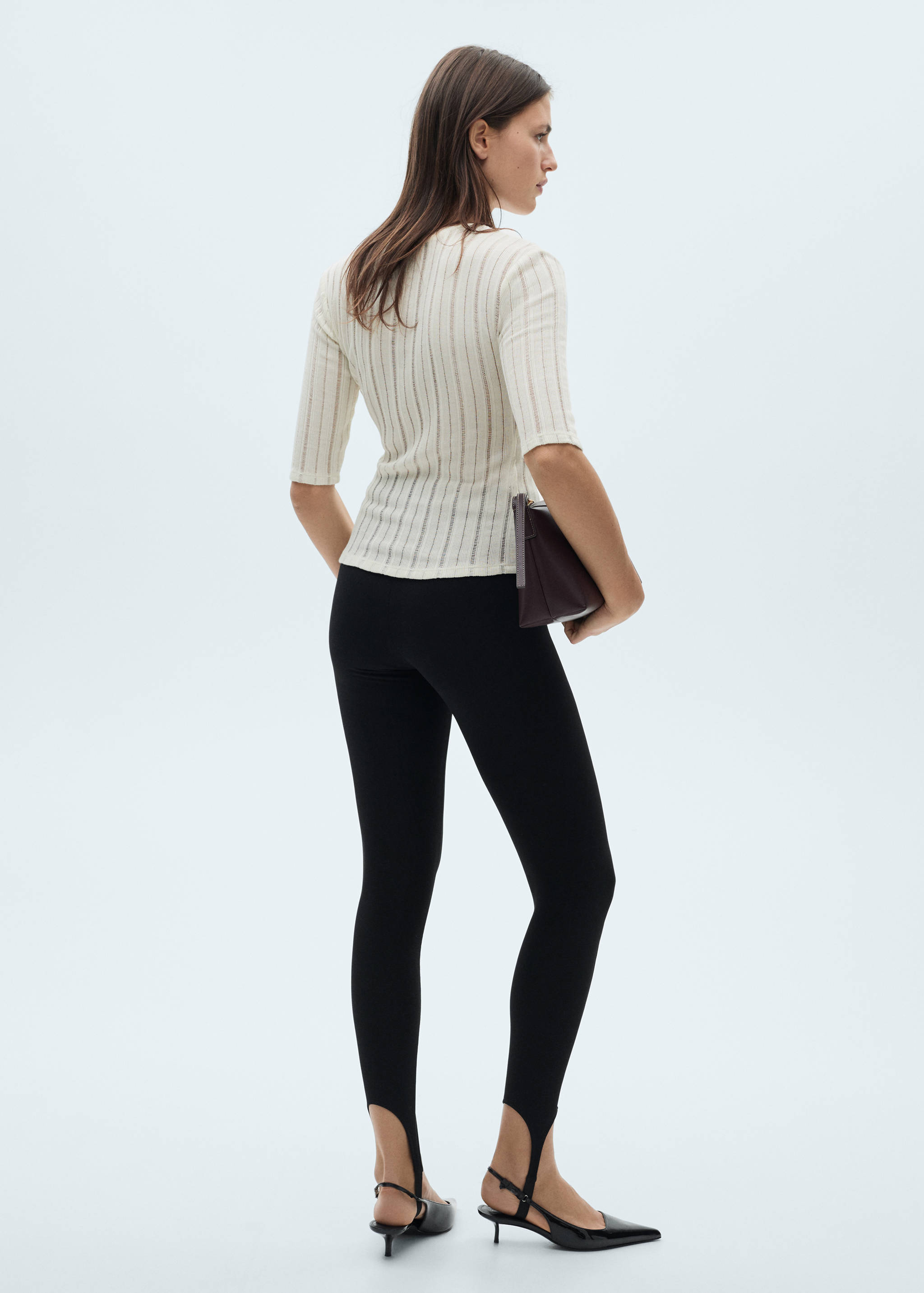Short-sleeve knitted t-shirt - Reverse of the article