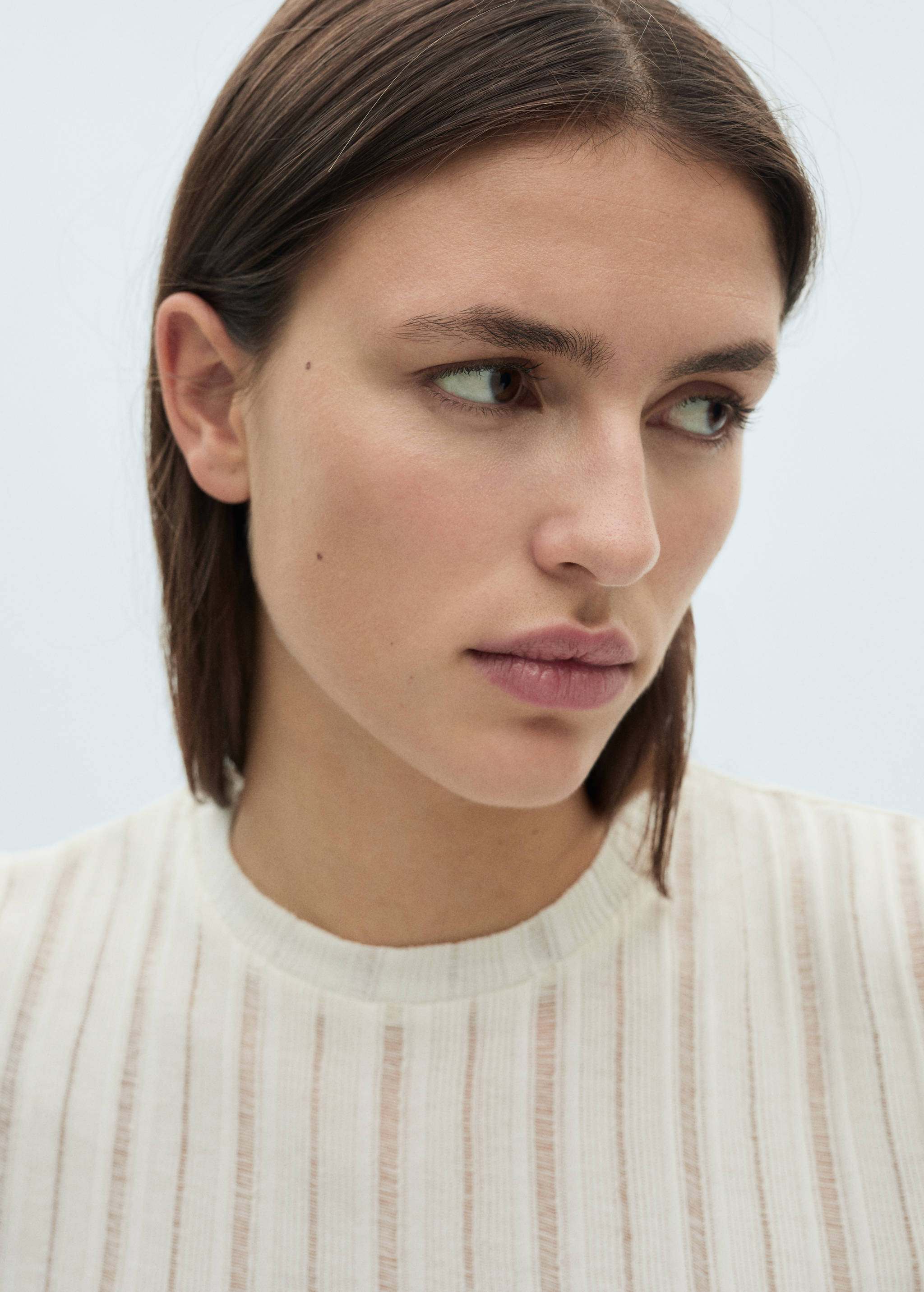 Short-sleeve knitted t-shirt - Details of the article 1