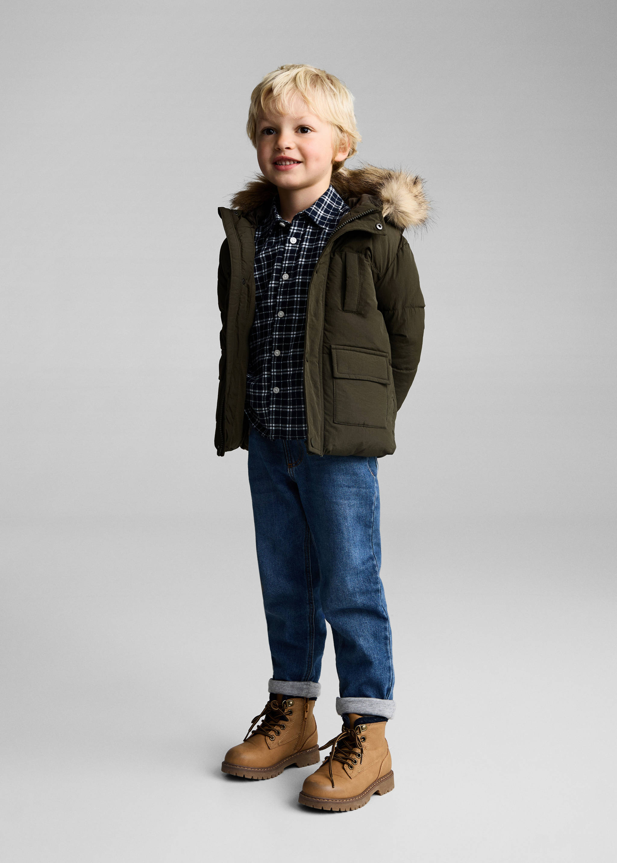 Fleece-lined quilted anorak - General plane