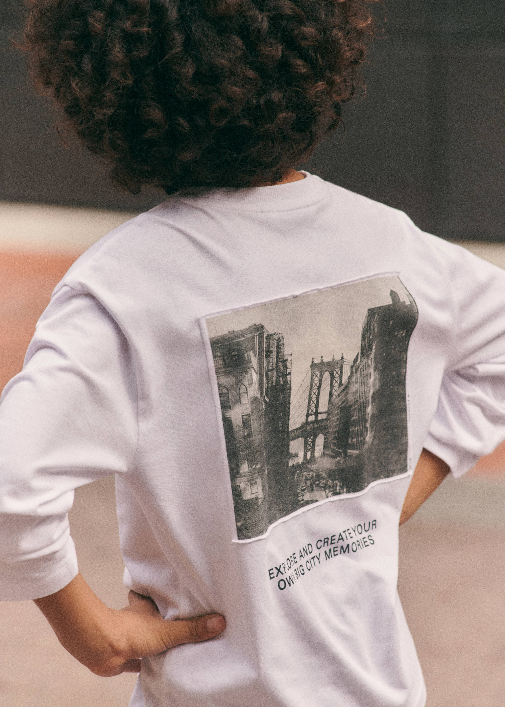 Koszulka z długiem rękawem i nadrukiem - Szczegóły artykułu 5