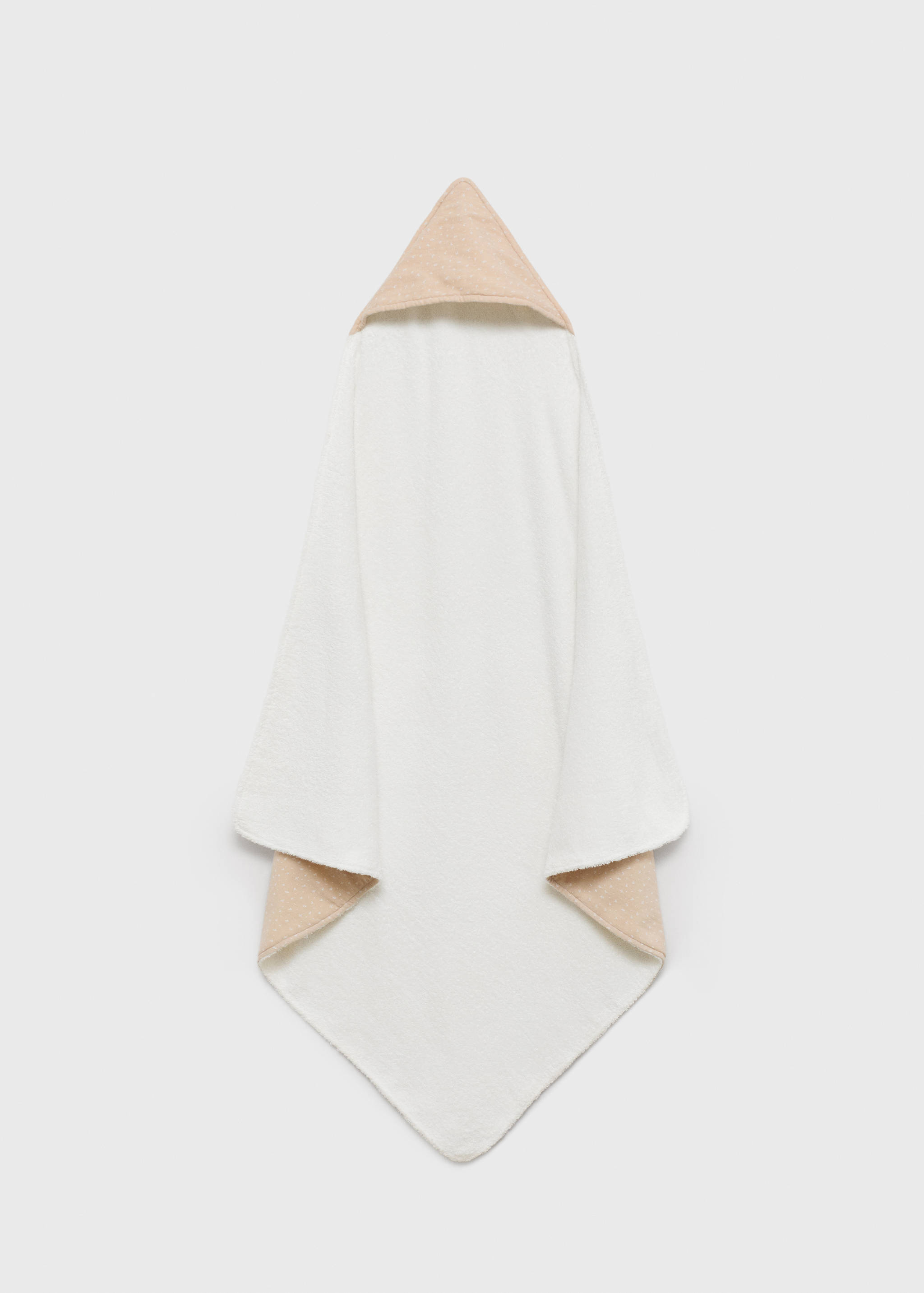 Полотенце с капюшоном - Средний план