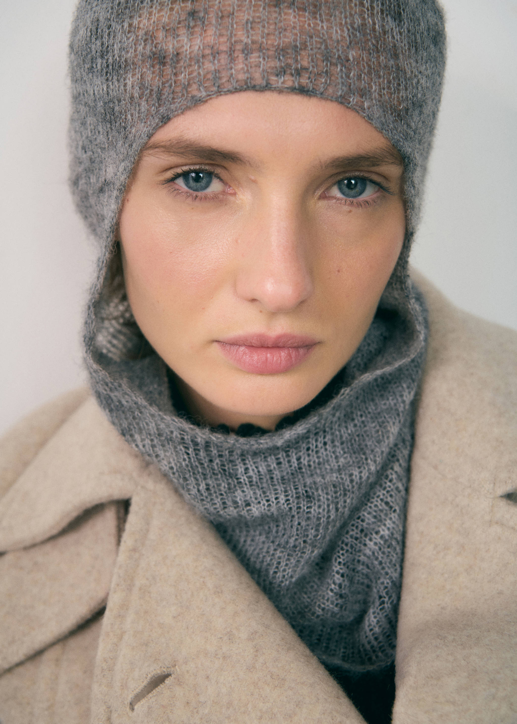 Knitted balaclava - General plane