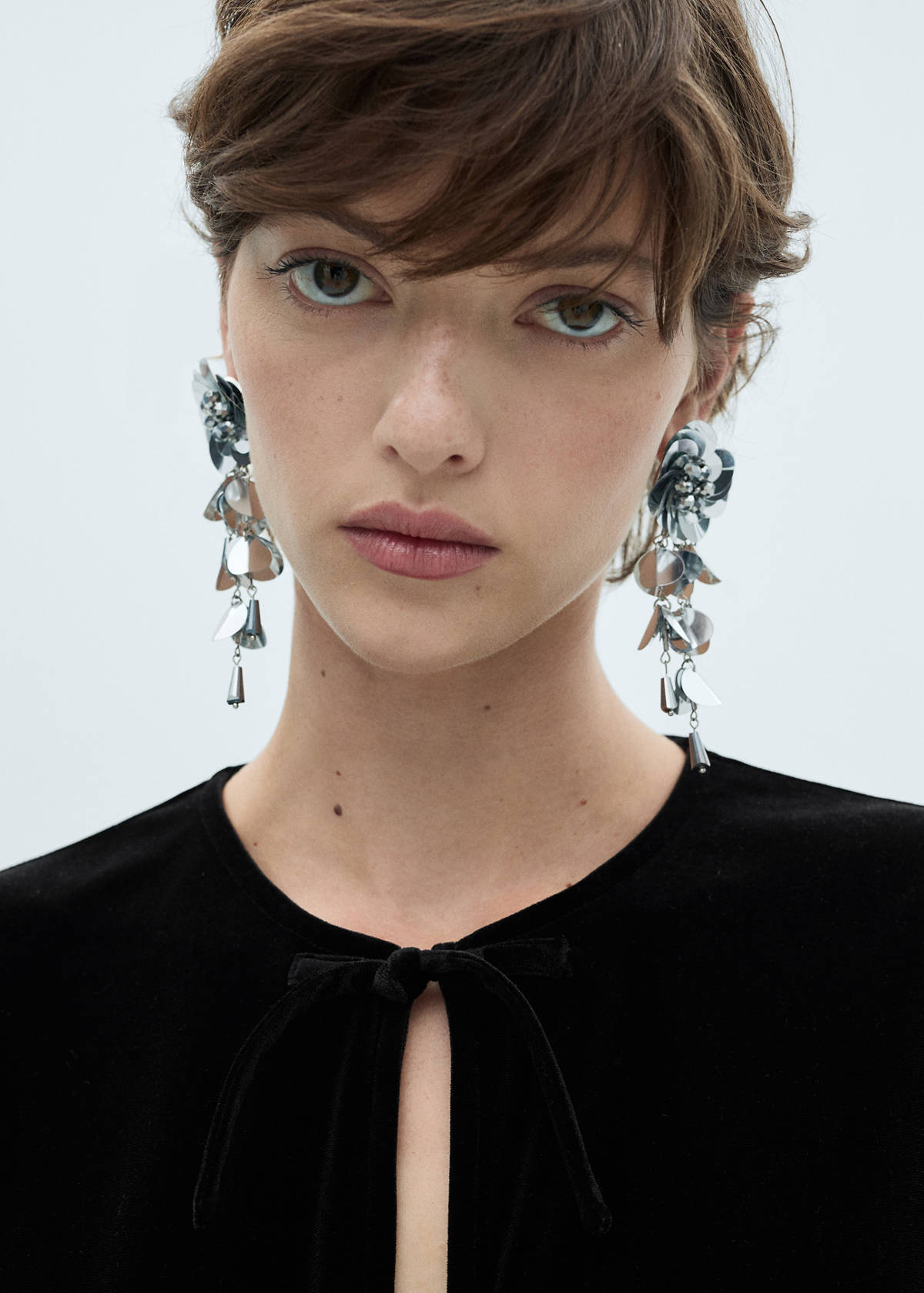Velvet blouse with bows — Black