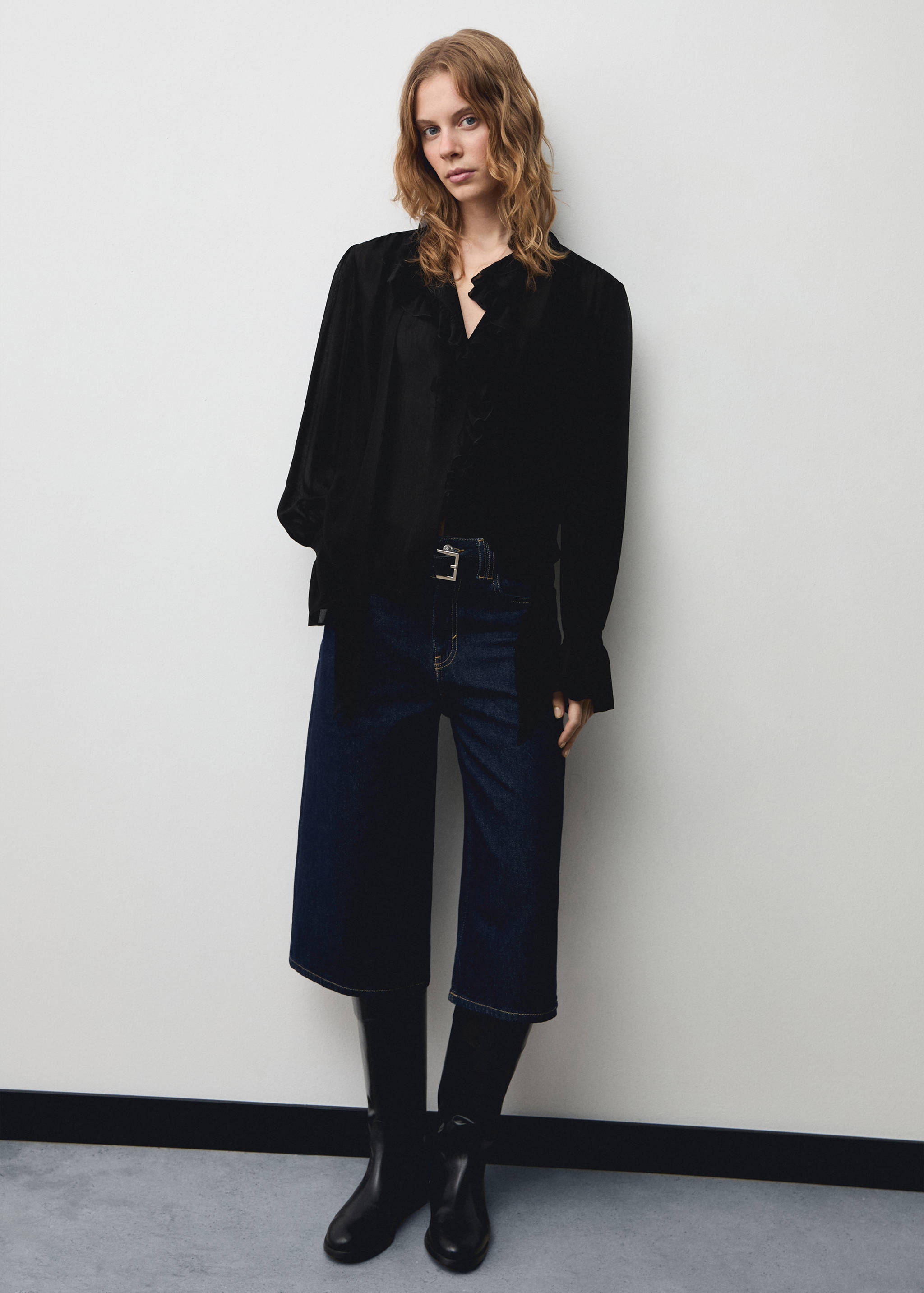 高领荷叶边衬衫 - null