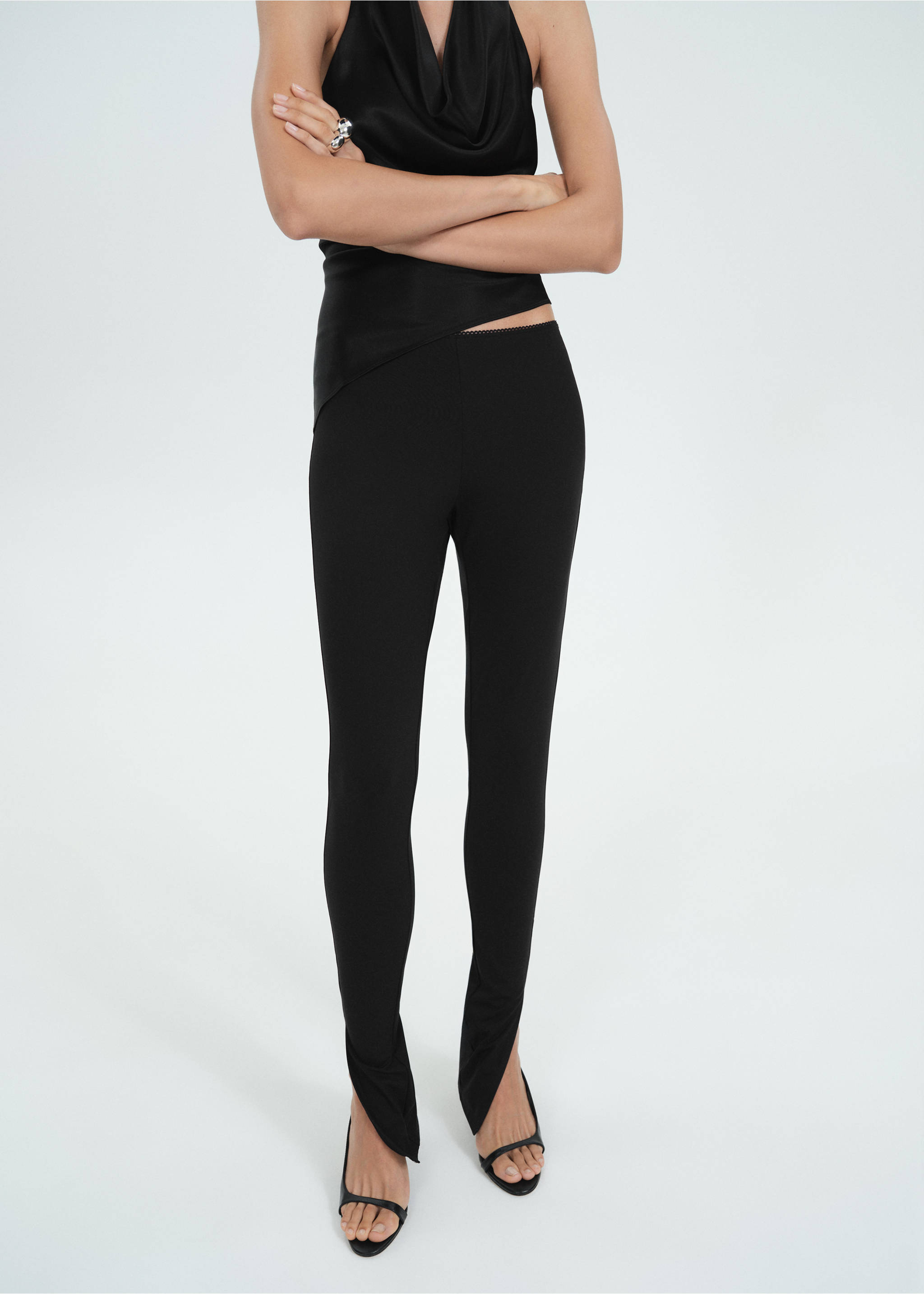 Slit hem leggings - Medium plane, Black. Ref: 77059071-00.