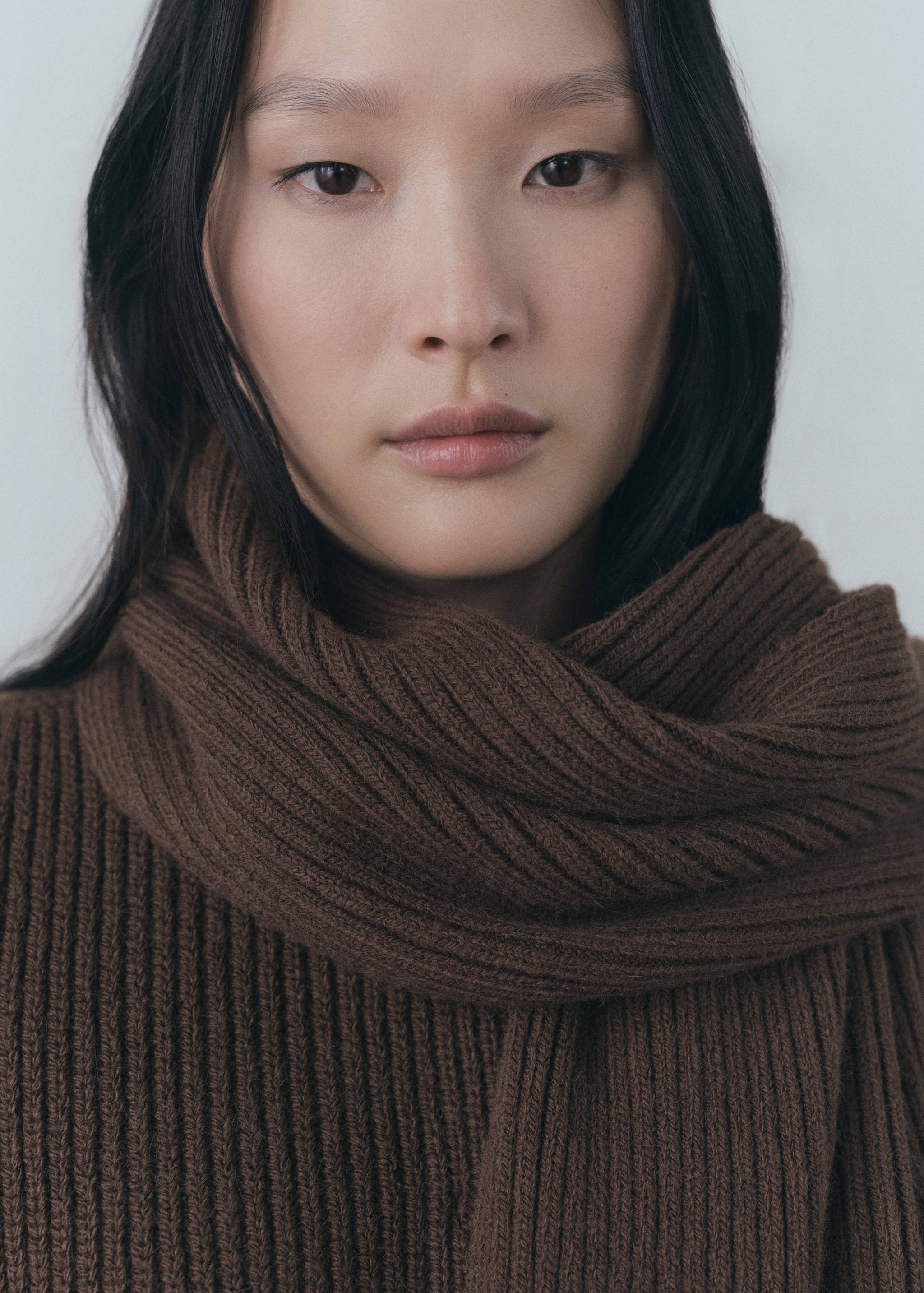 Cape scarf buttons - Details of the article 1