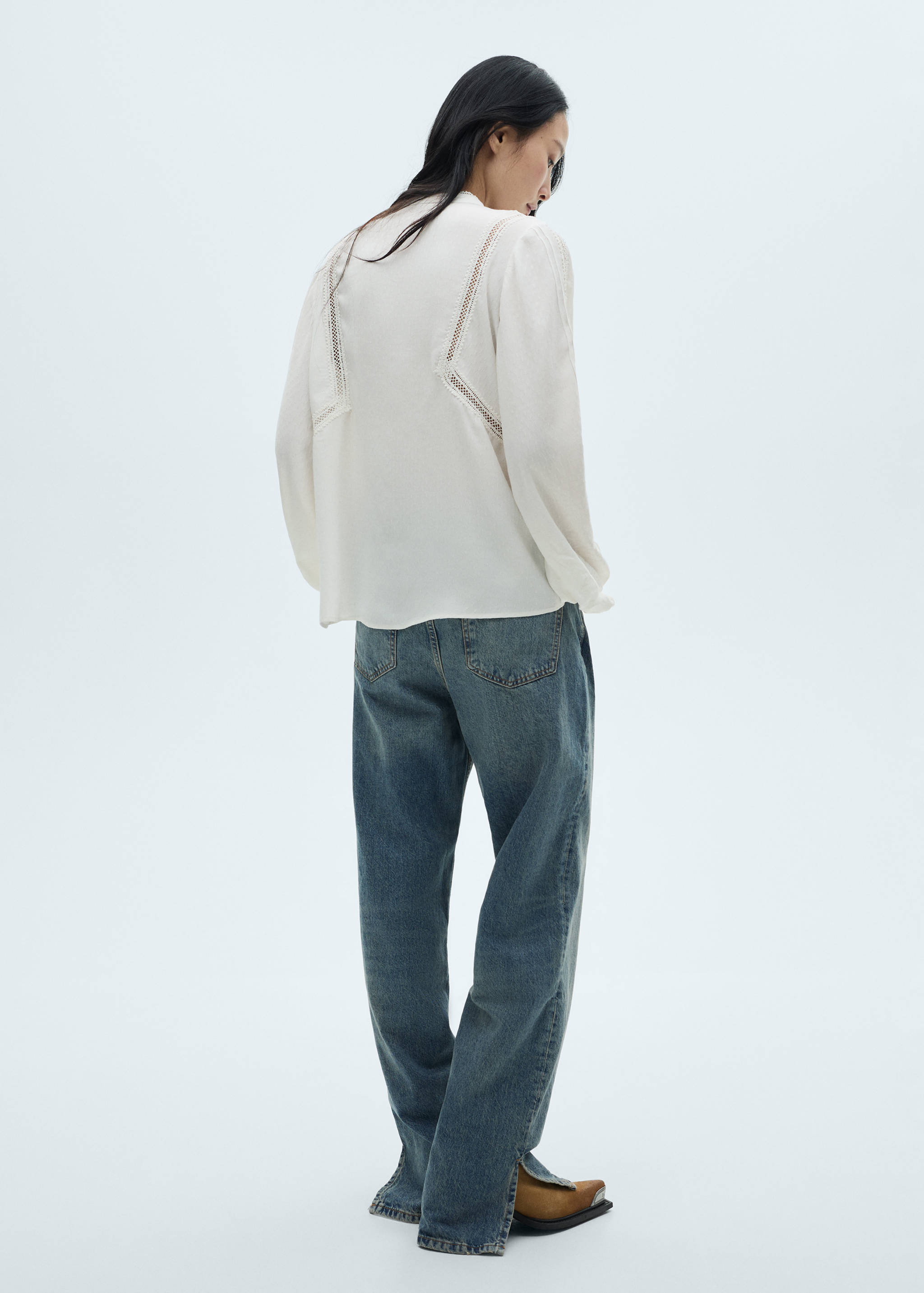 Openwork detail blouse - Reverse of the article