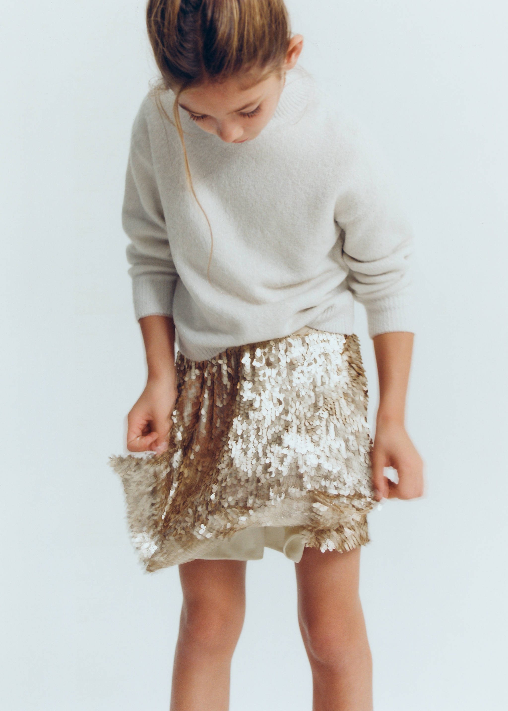 Golden sequin skirt - General plane