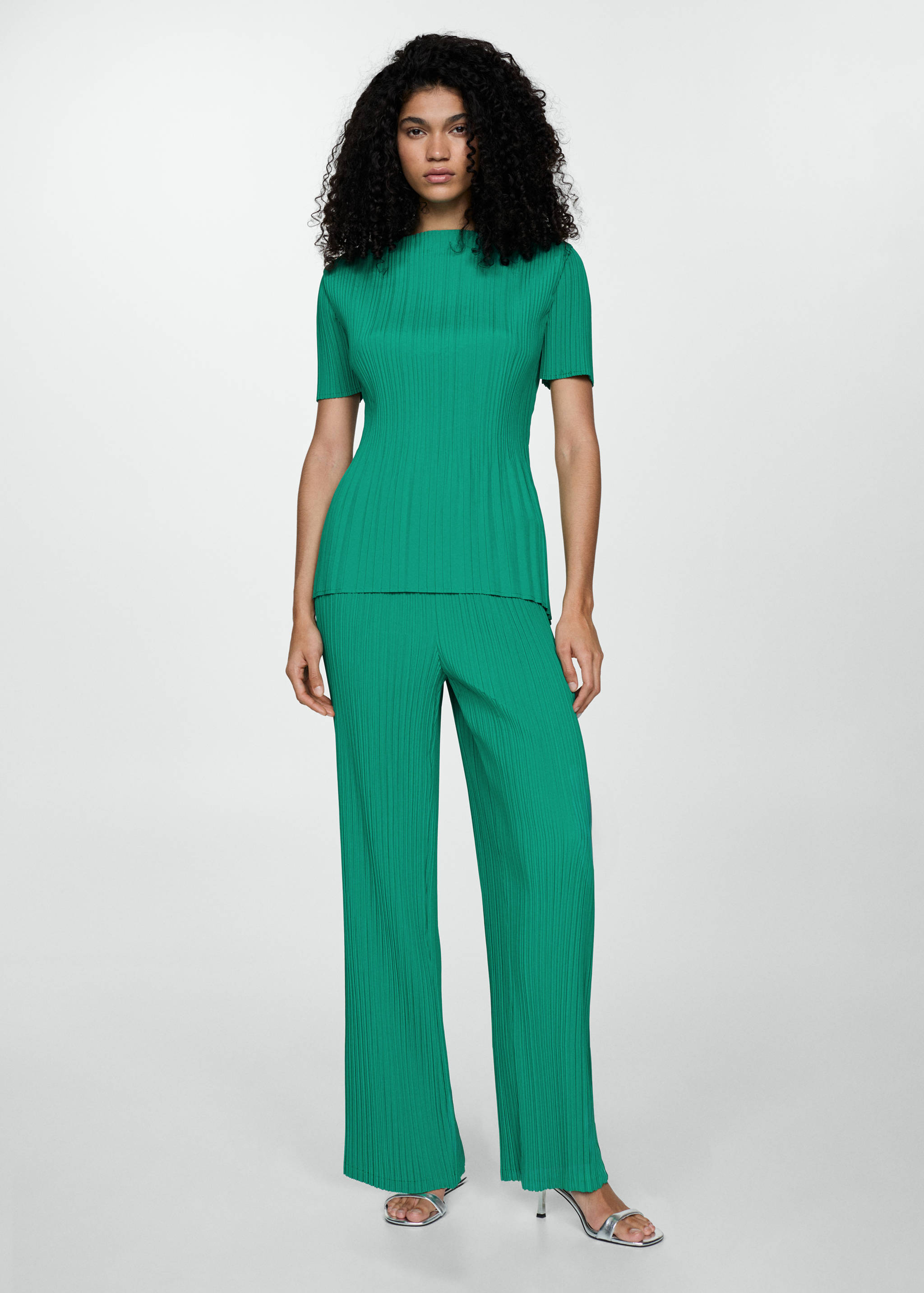 تي شيرت بأكمام قصيرة نمط مطوي - رؤية عامة