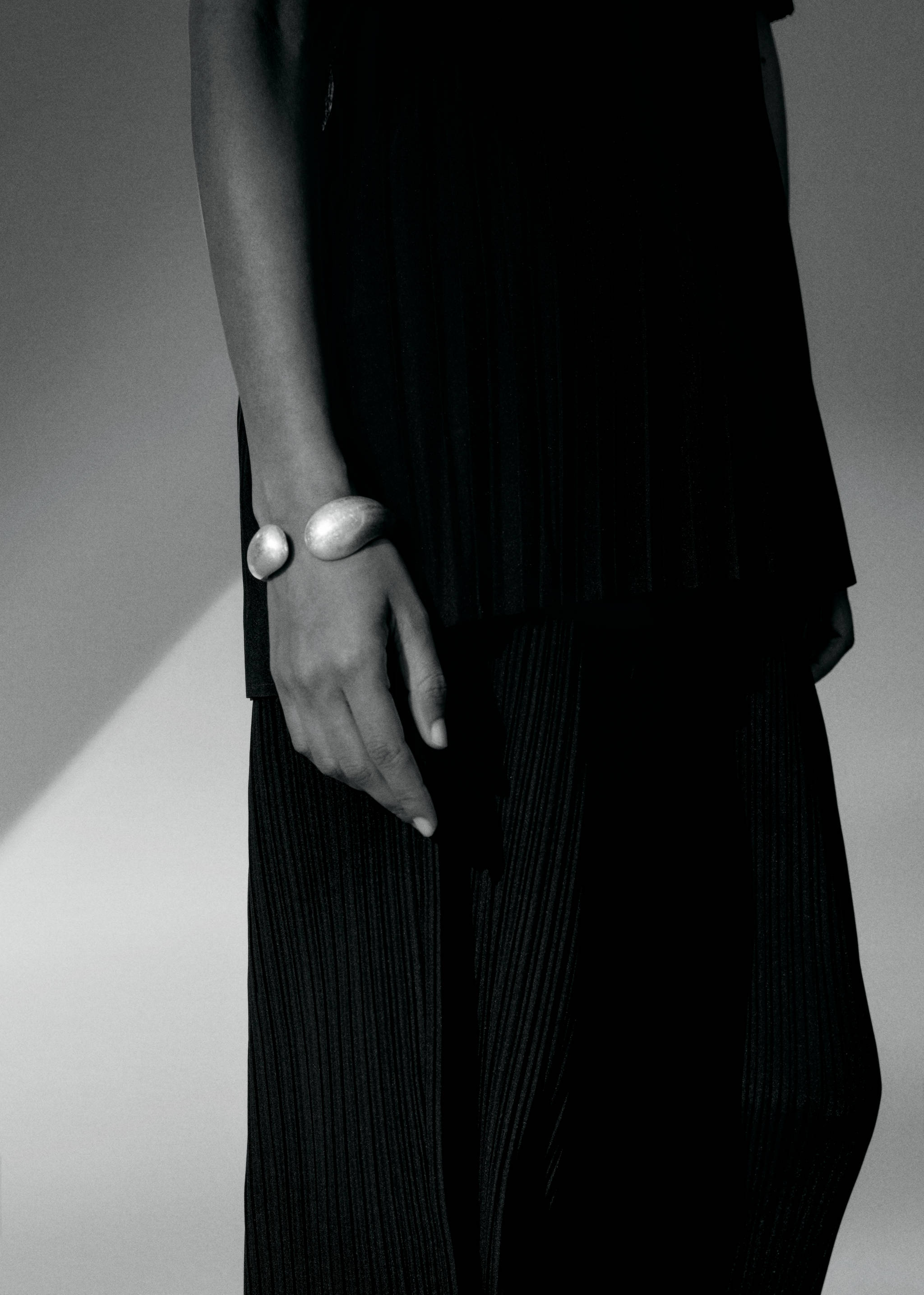 تي شيرت بأكمام قصيرة نمط مطوي - تفاصيل المنتج 7