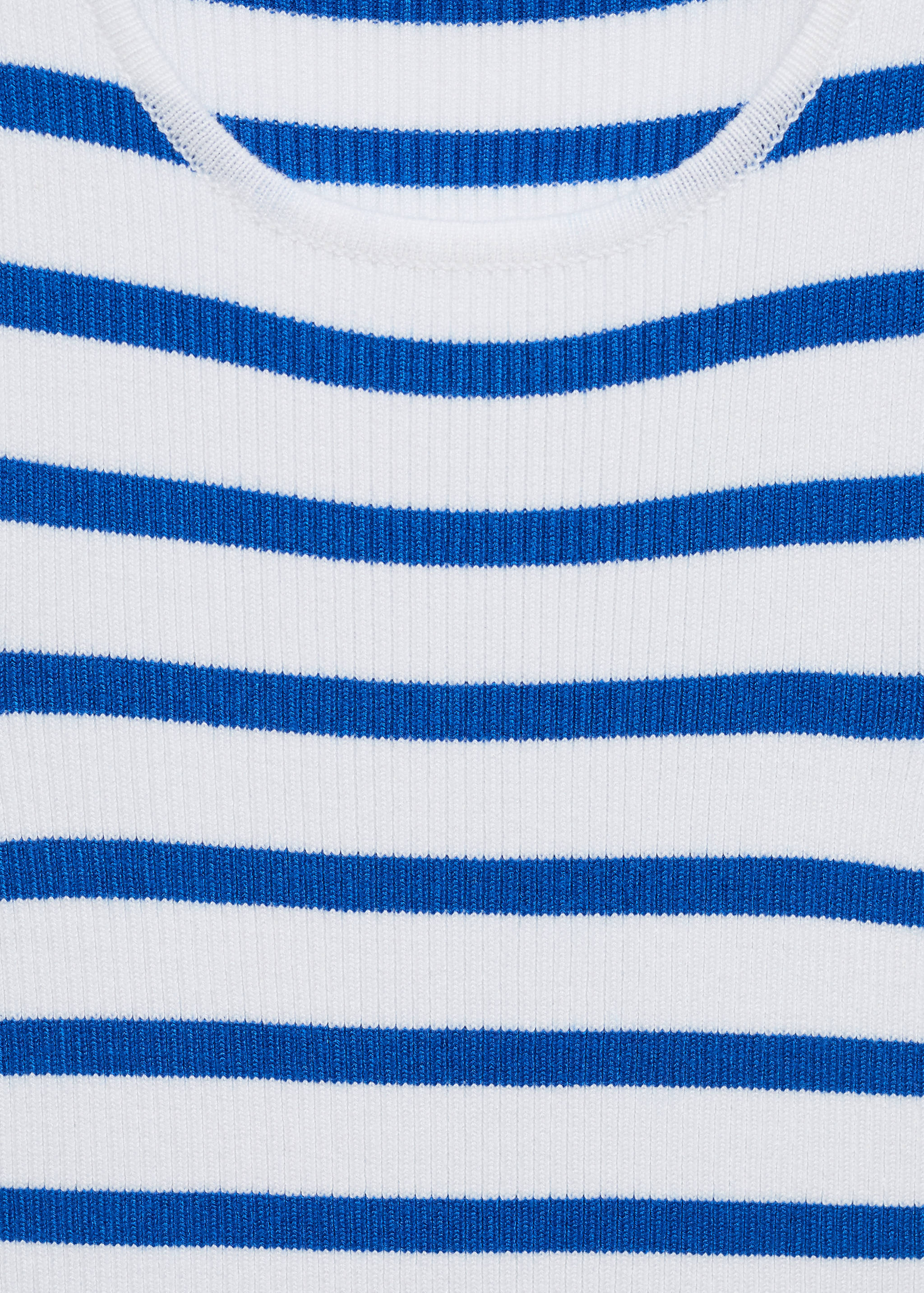 Short knitted dress - Details of the article 8